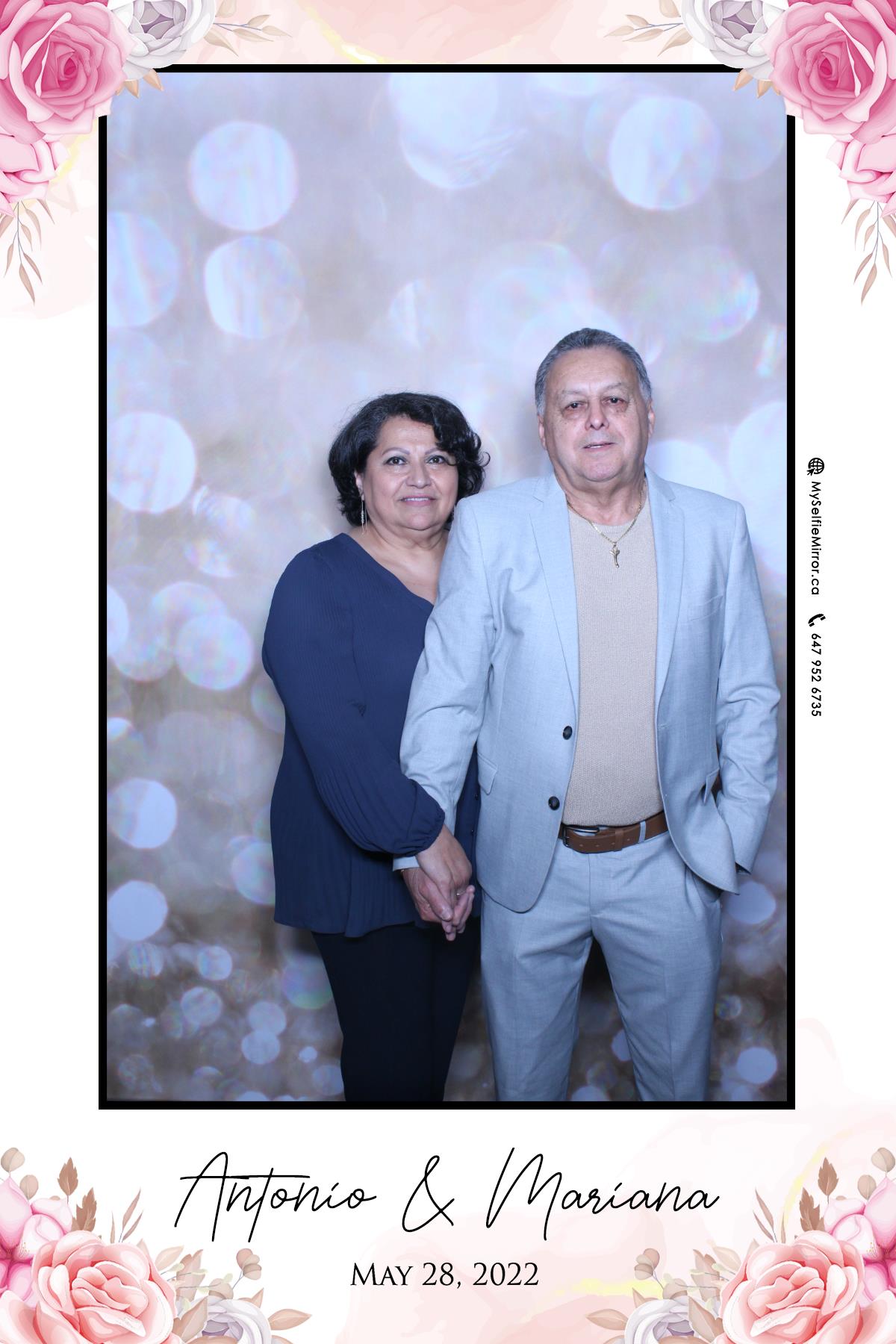 Mariana & Tony | View more photos from the event at gallery.myselfiemirror.ca/u/romanmyselfiemirrorca/Mariana-Tony