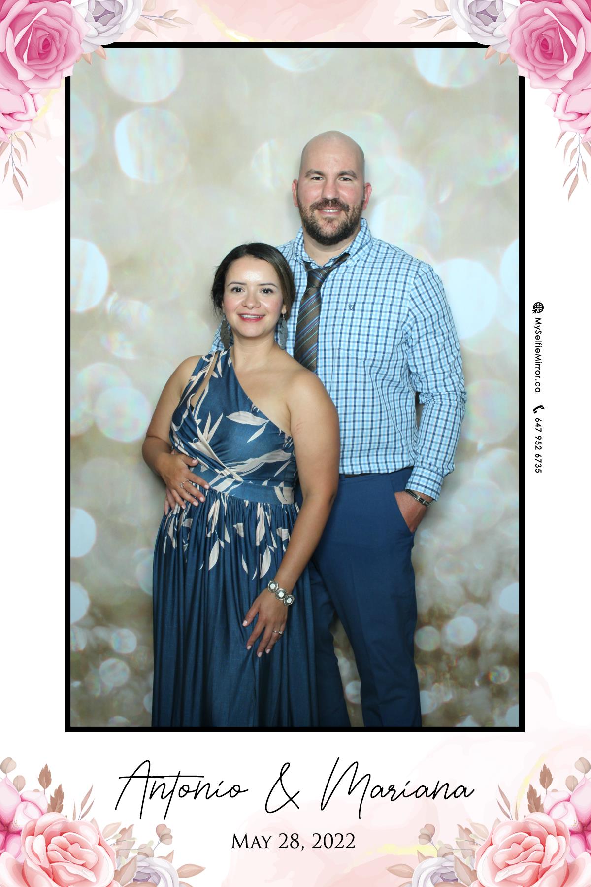 Mariana & Tony | View more photos from the event at gallery.myselfiemirror.ca/u/romanmyselfiemirrorca/Mariana-Tony