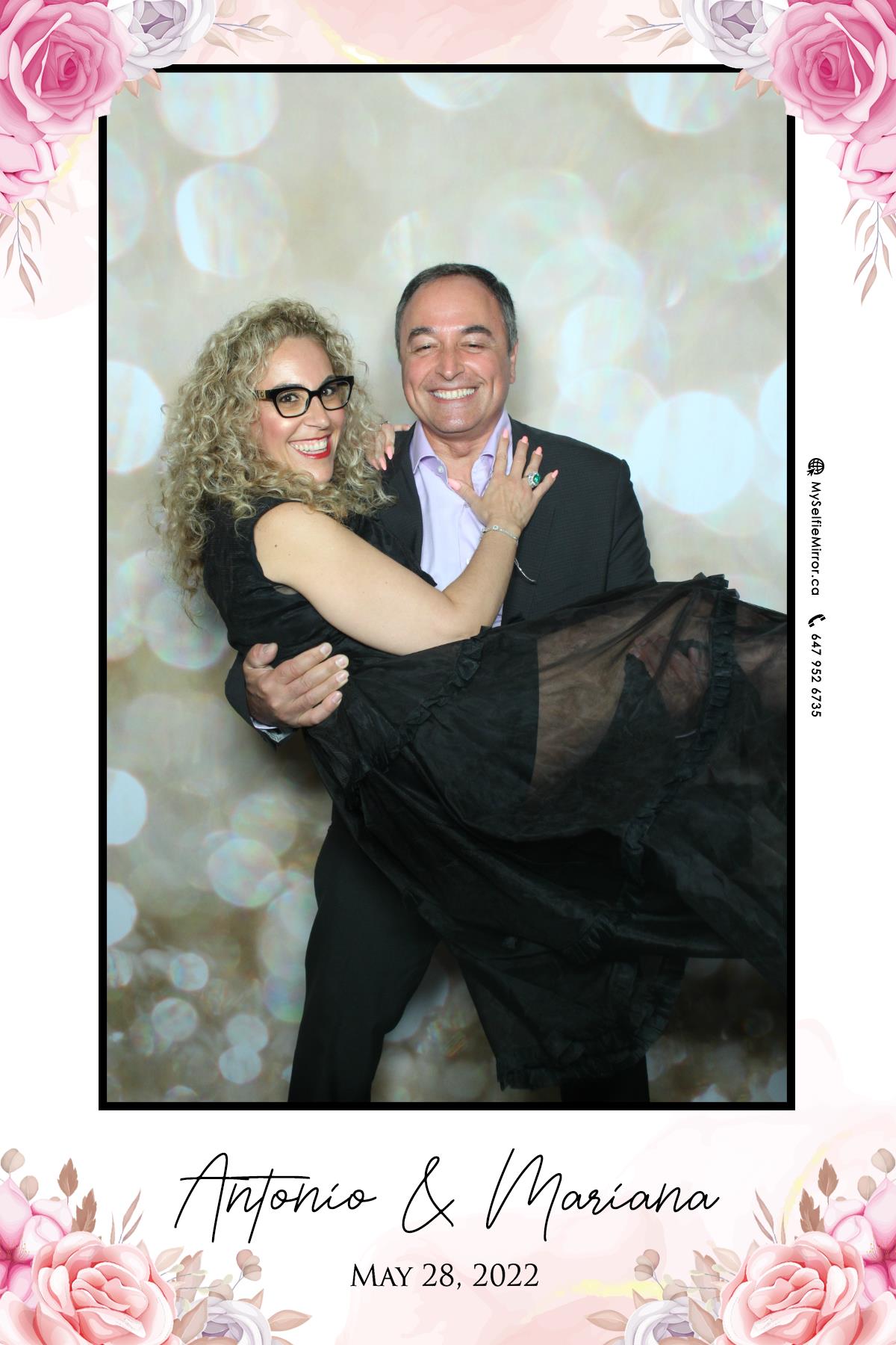 Mariana & Tony | View more photos from the event at gallery.myselfiemirror.ca/u/romanmyselfiemirrorca/Mariana-Tony