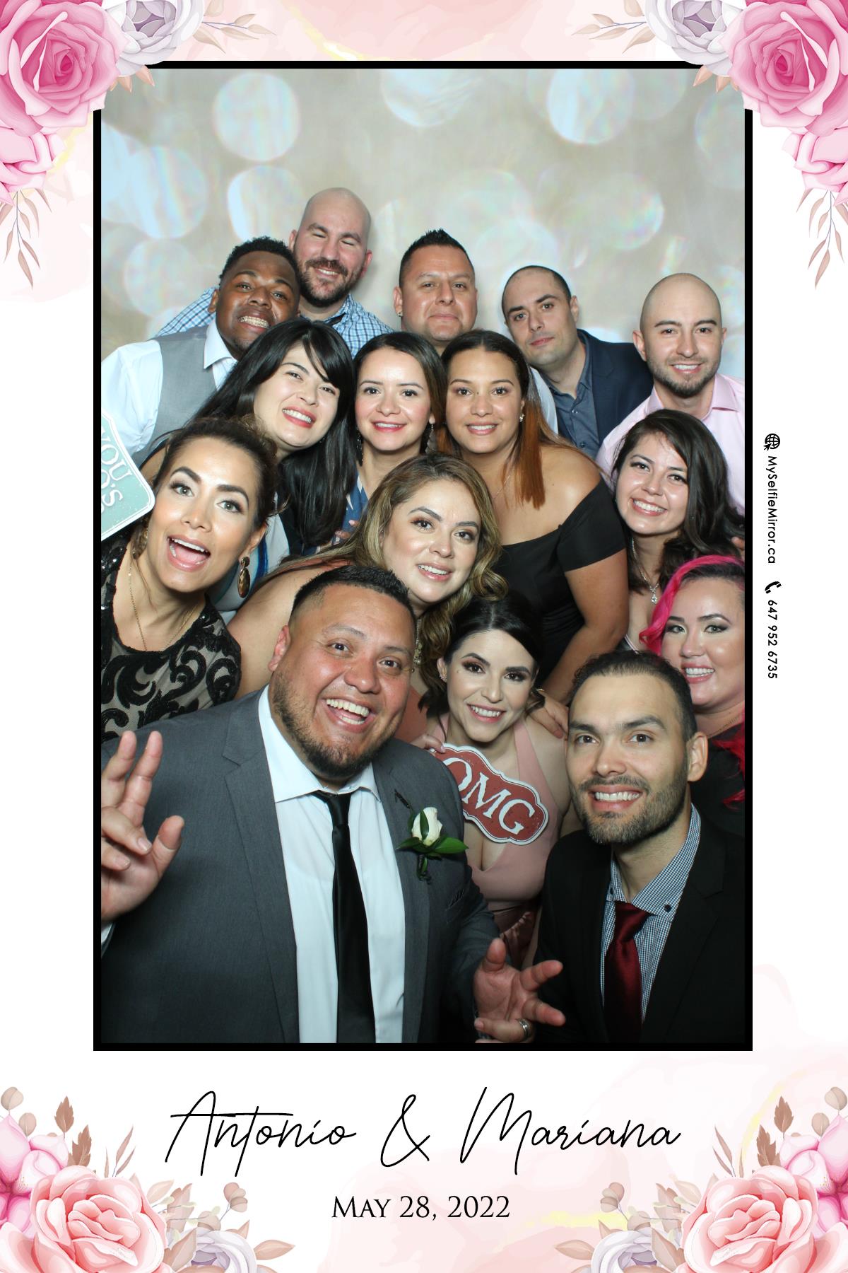 Mariana & Tony | View more photos from the event at gallery.myselfiemirror.ca/u/romanmyselfiemirrorca/Mariana-Tony