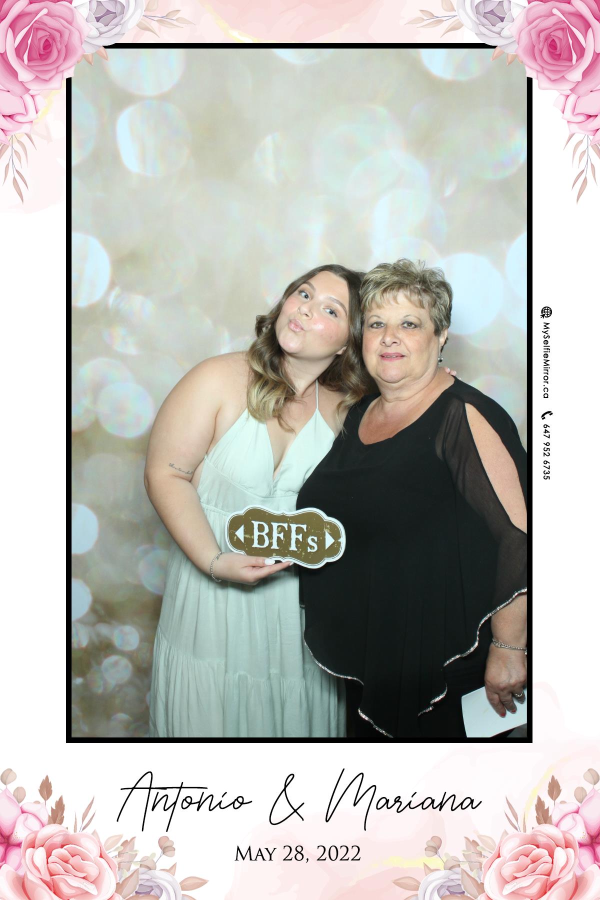 Mariana & Tony | View more photos from the event at gallery.myselfiemirror.ca/u/romanmyselfiemirrorca/Mariana-Tony