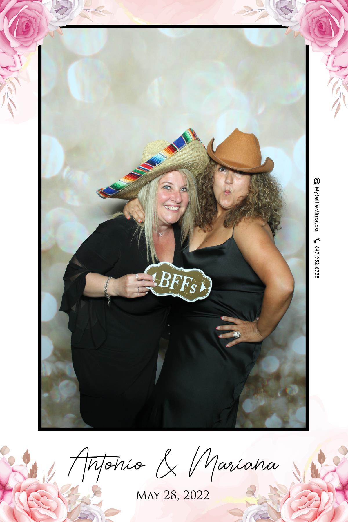 Mariana & Tony | View more photos from the event at gallery.myselfiemirror.ca/u/romanmyselfiemirrorca/Mariana-Tony