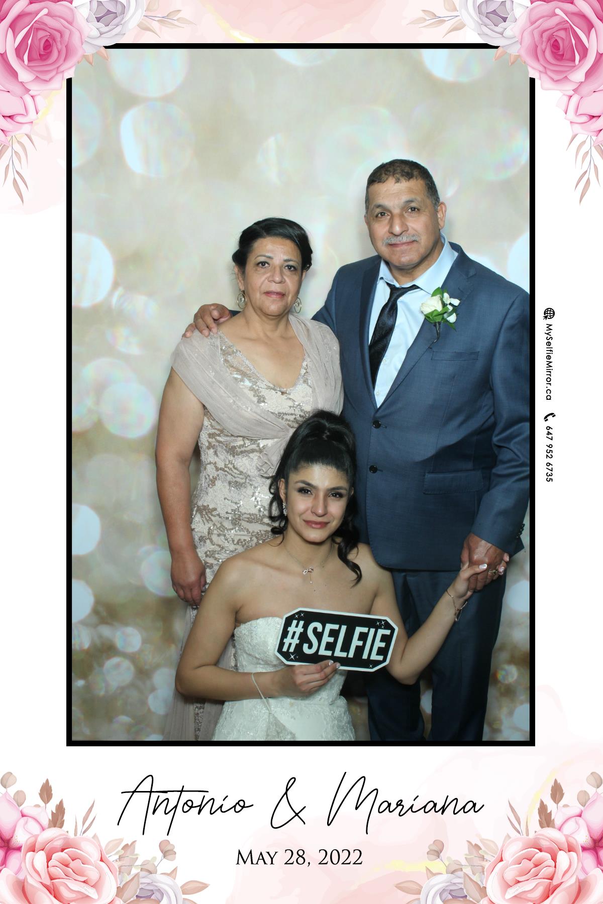 Mariana & Tony | View more photos from the event at gallery.myselfiemirror.ca/u/romanmyselfiemirrorca/Mariana-Tony