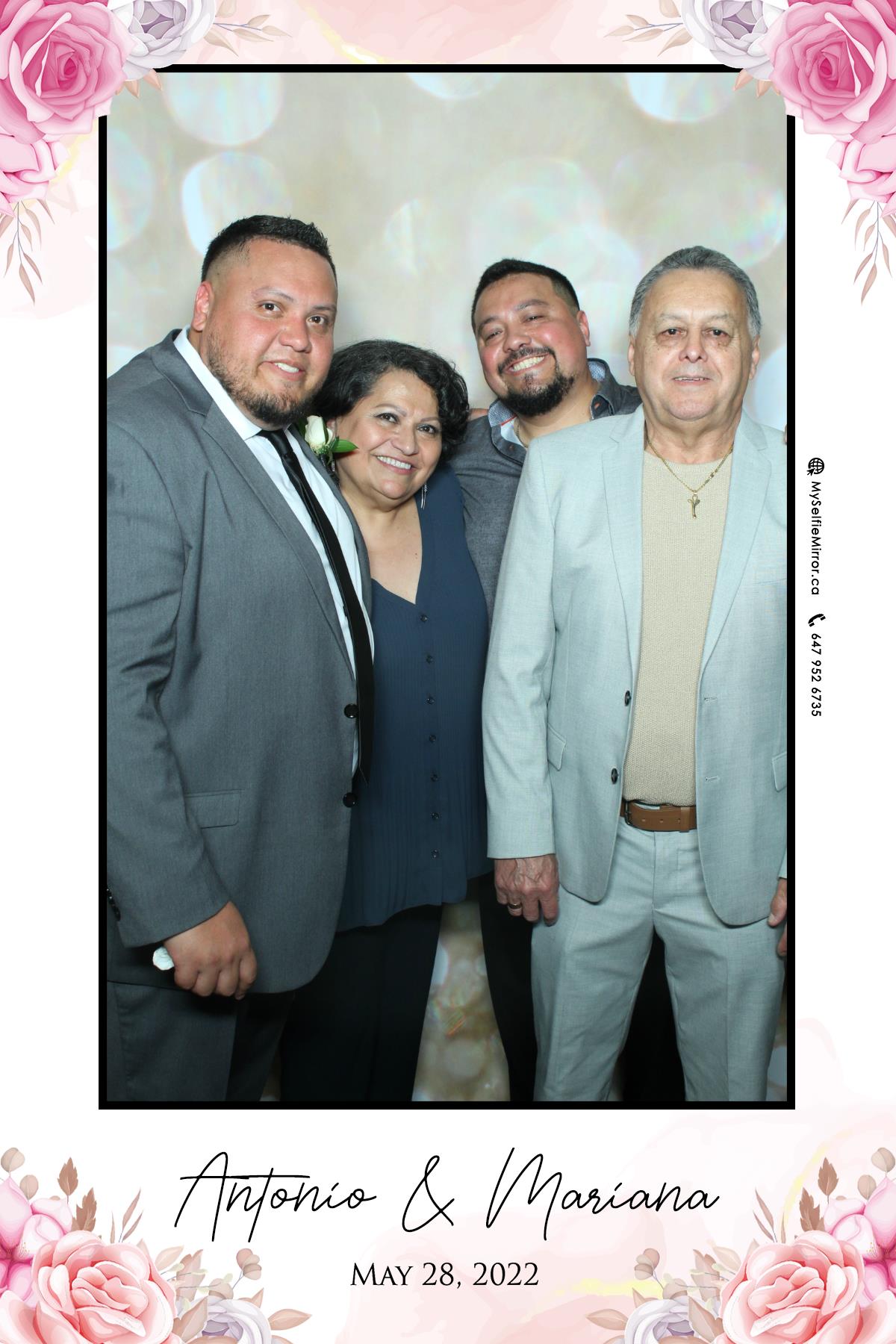 Mariana & Tony | View more photos from the event at gallery.myselfiemirror.ca/u/romanmyselfiemirrorca/Mariana-Tony