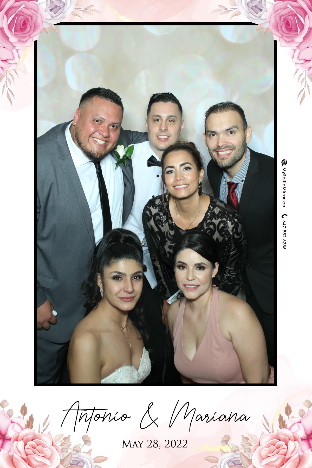 Mariana & Tony | View more photos from the event at gallery.myselfiemirror.ca/u/romanmyselfiemirrorca/Mariana-Tony