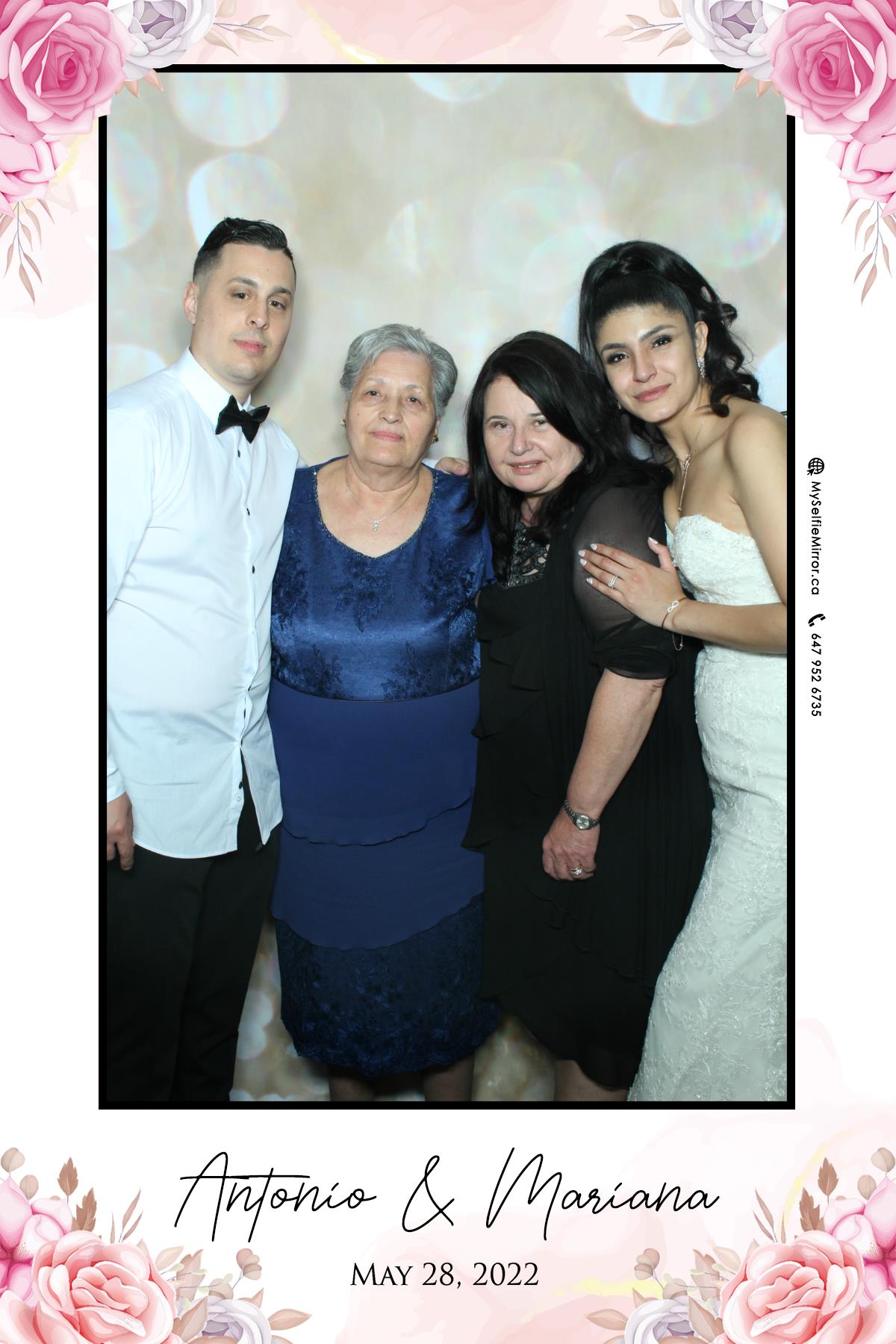 Mariana & Tony | View more photos from the event at gallery.myselfiemirror.ca/u/romanmyselfiemirrorca/Mariana-Tony