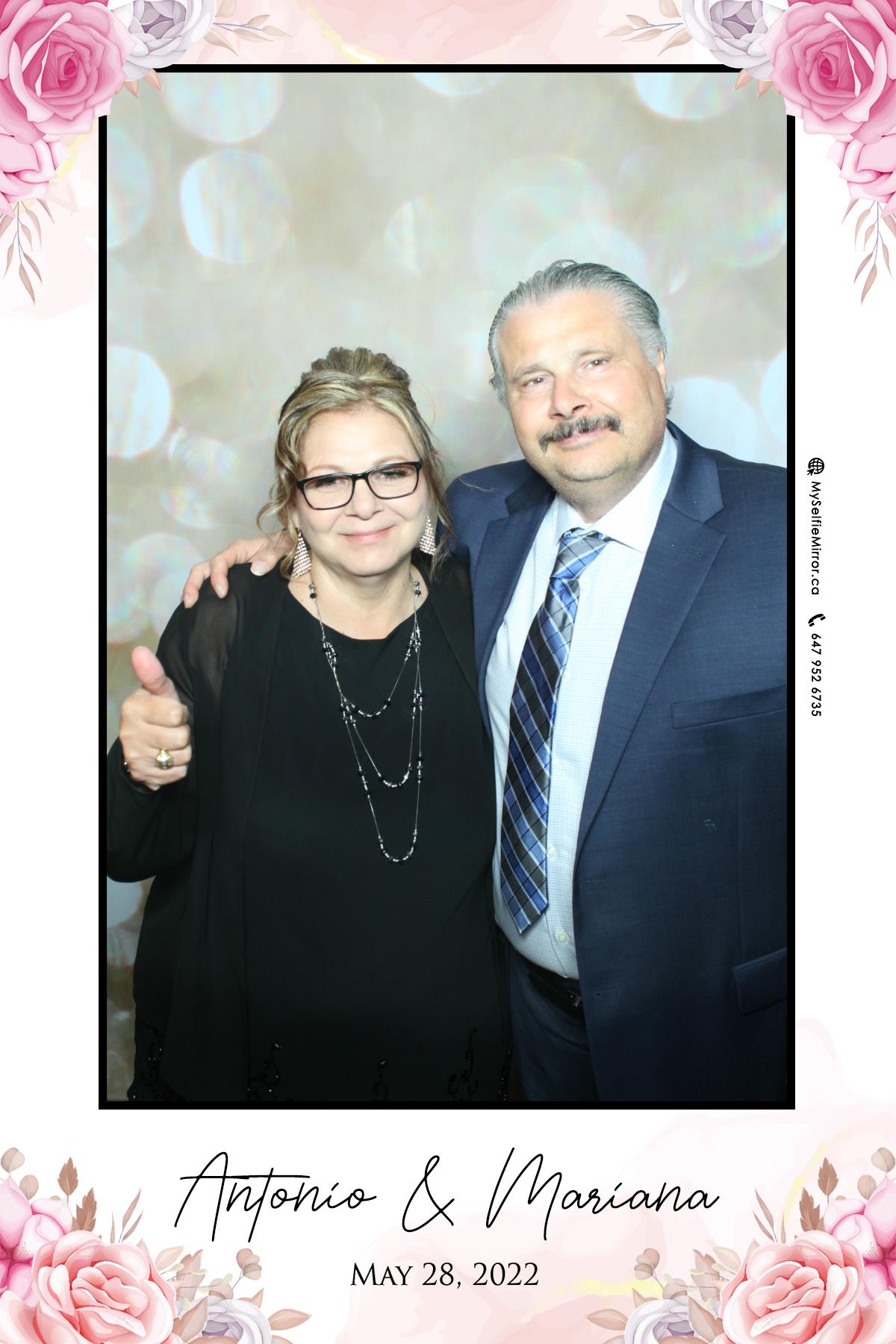 Mariana & Tony | View more photos from the event at gallery.myselfiemirror.ca/u/romanmyselfiemirrorca/Mariana-Tony