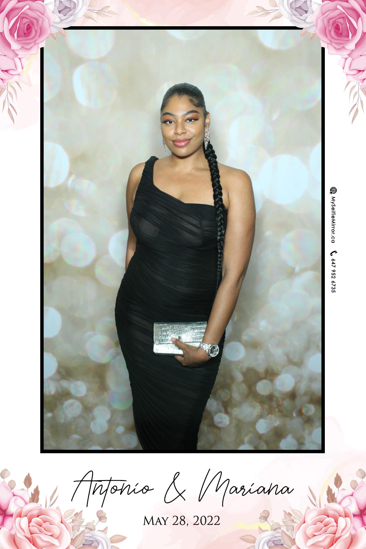 Mariana & Tony | View more photos from the event at gallery.myselfiemirror.ca/u/romanmyselfiemirrorca/Mariana-Tony