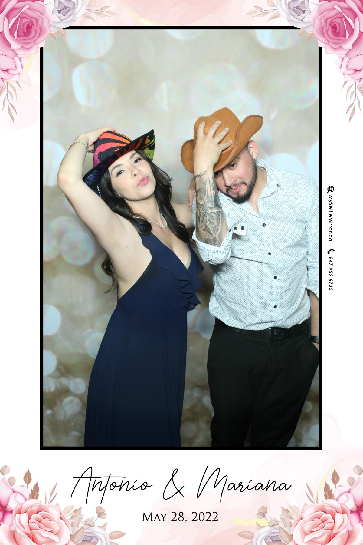 Mariana & Tony | View more photos from the event at gallery.myselfiemirror.ca/u/romanmyselfiemirrorca/Mariana-Tony