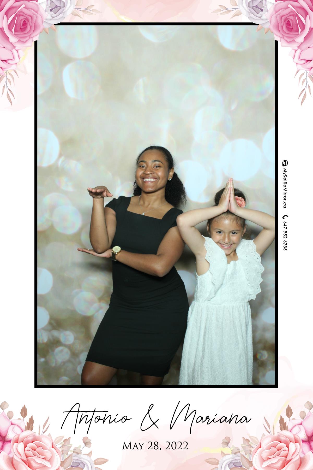 Mariana & Tony | View more photos from the event at gallery.myselfiemirror.ca/u/romanmyselfiemirrorca/Mariana-Tony