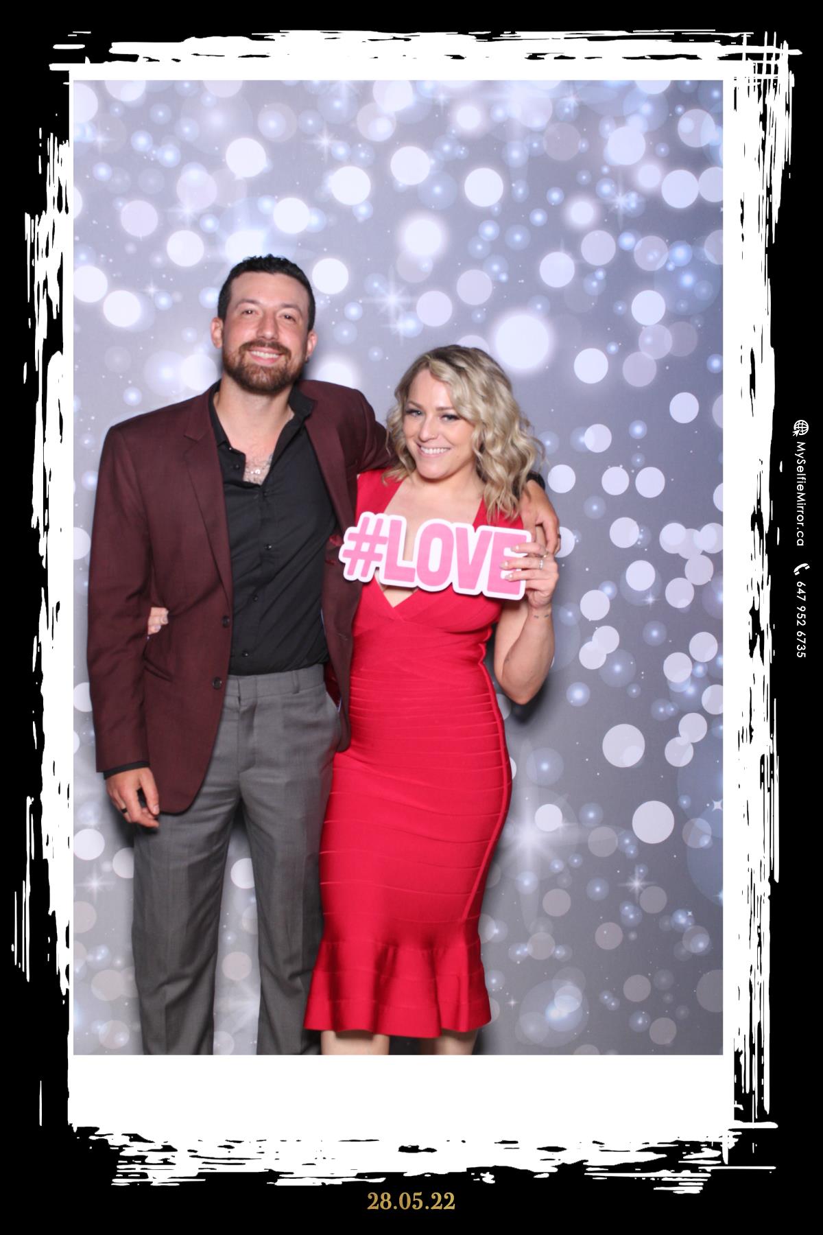 Masha & Kyle | View more photos from the event at gallery.myselfiemirror.ca/u/romanmyselfiemirrorca/Masha-Kyle