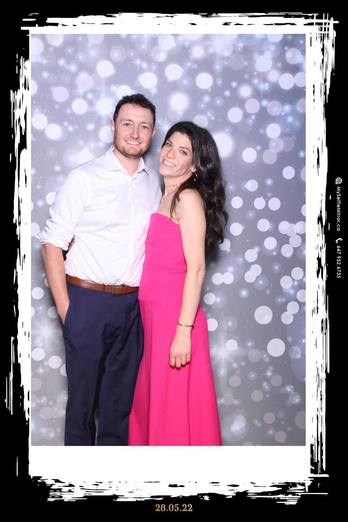 Masha & Kyle | View more photos from the event at gallery.myselfiemirror.ca/u/romanmyselfiemirrorca/Masha-Kyle