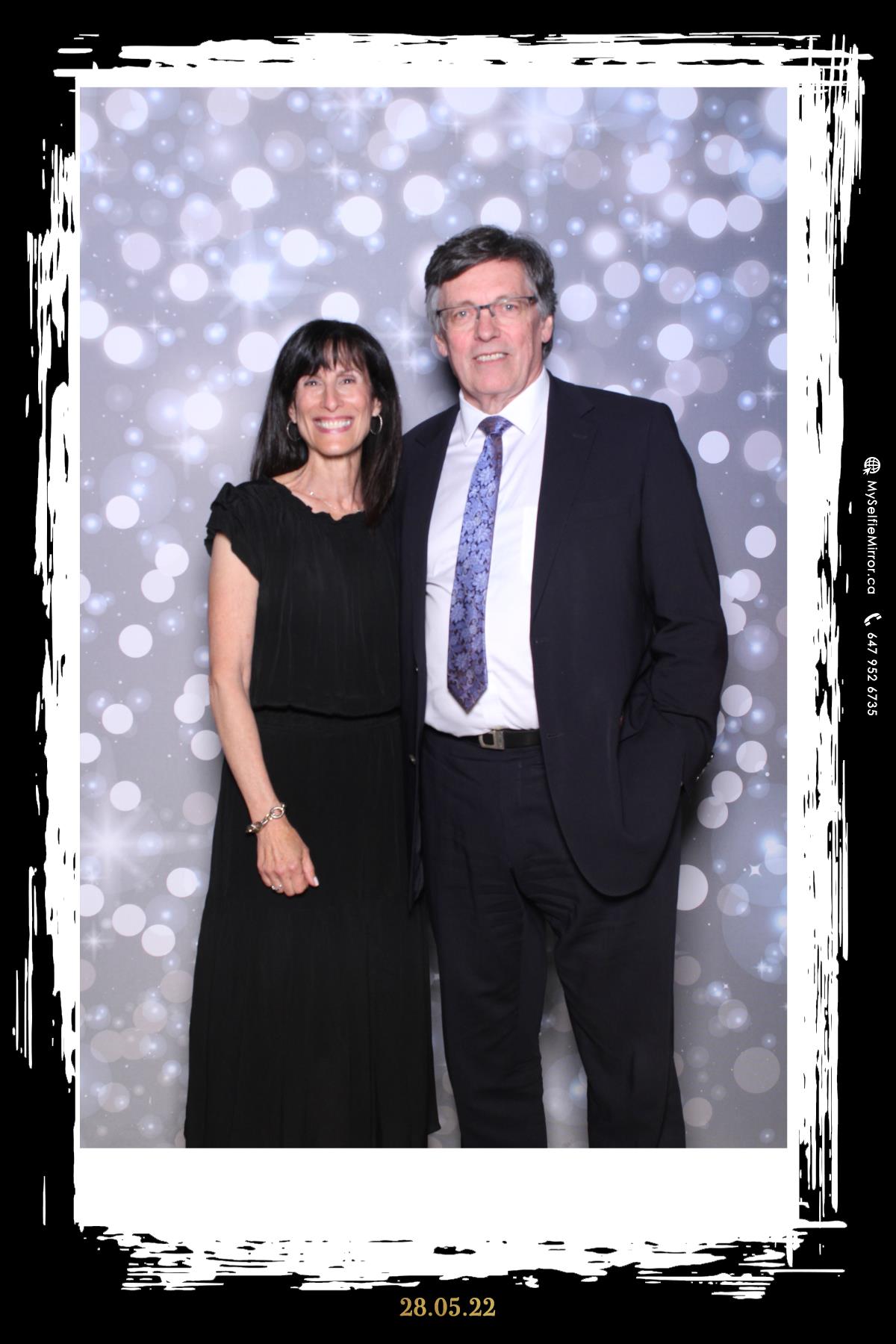 Masha & Kyle | View more photos from the event at gallery.myselfiemirror.ca/u/romanmyselfiemirrorca/Masha-Kyle