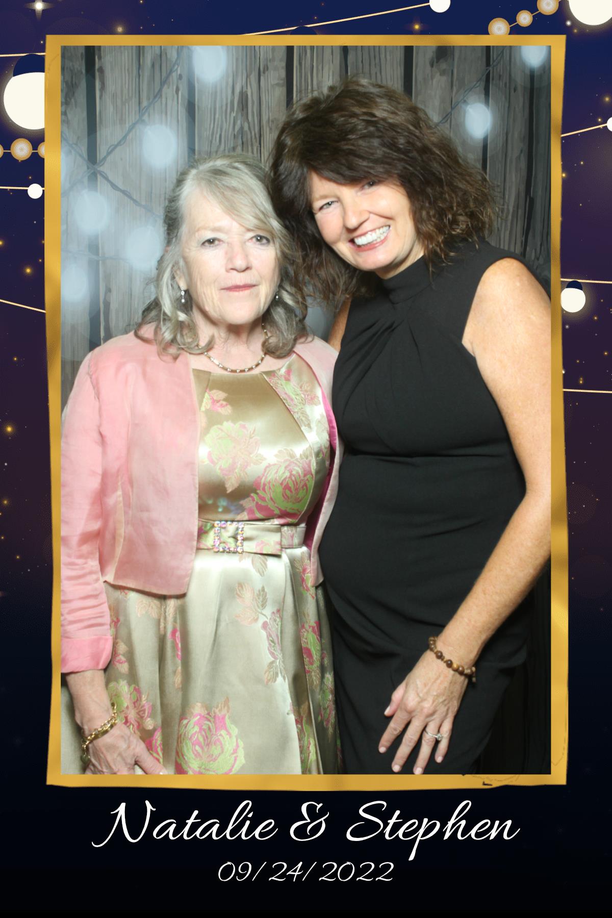 Natalie & Stephen | View more photos from the event at gallery.myselfiemirror.ca/u/romanmyselfiemirrorca/Natalie-Stephen