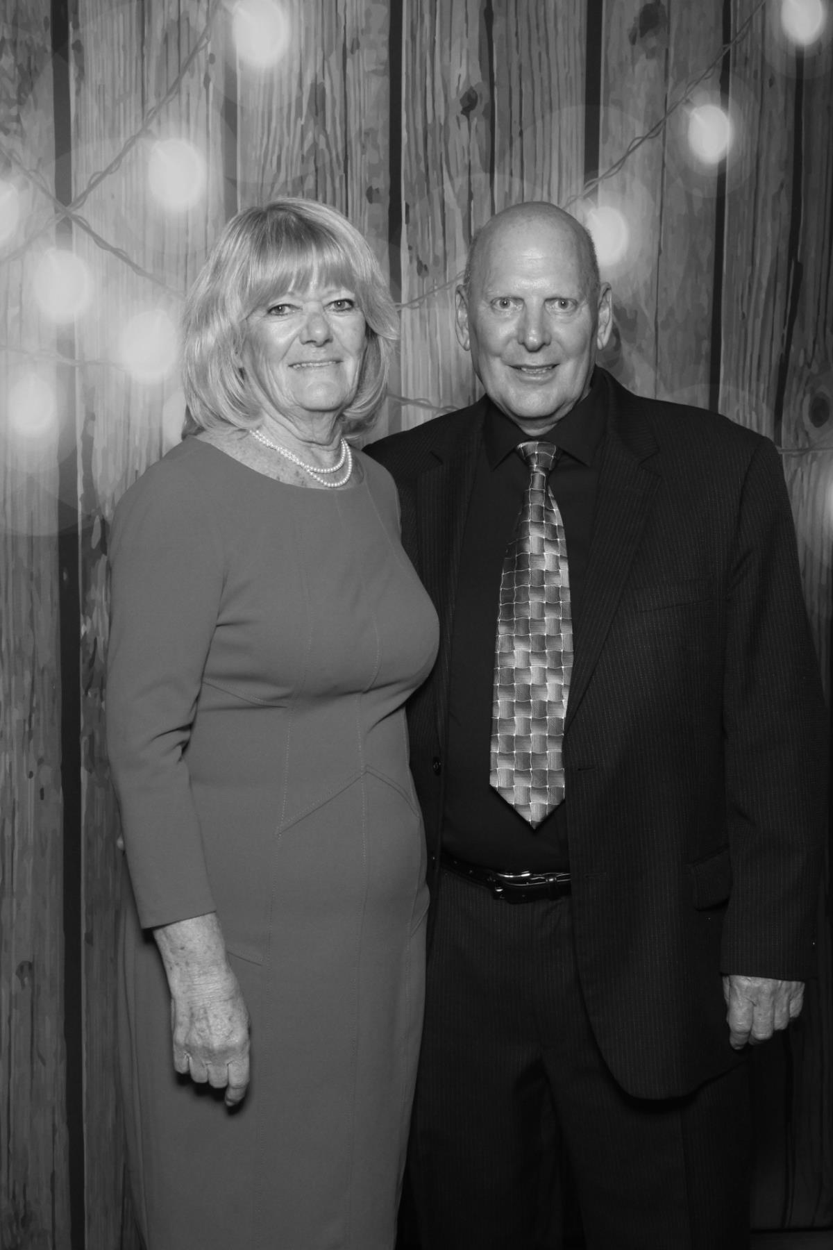 Natalie & Stephen | View more photos from the event at gallery.myselfiemirror.ca/u/romanmyselfiemirrorca/Natalie-Stephen