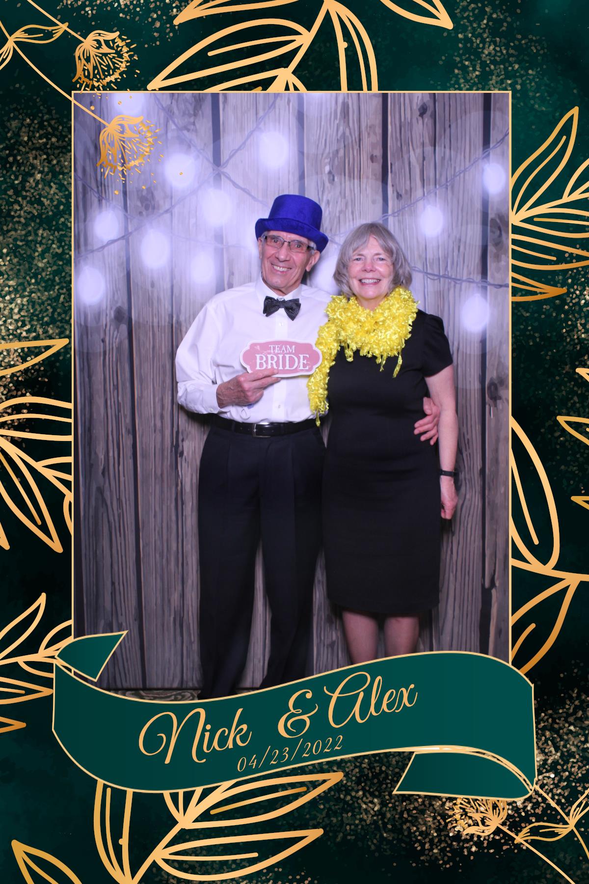 Nick & Alex | View more photos from the event at gallery.myselfiemirror.ca/u/romanmyselfiemirrorca/Nick-Alex