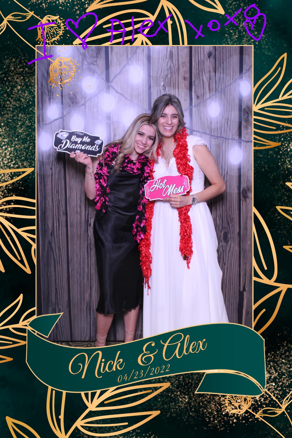 Nick & Alex | View more photos from the event at gallery.myselfiemirror.ca/u/romanmyselfiemirrorca/Nick-Alex
