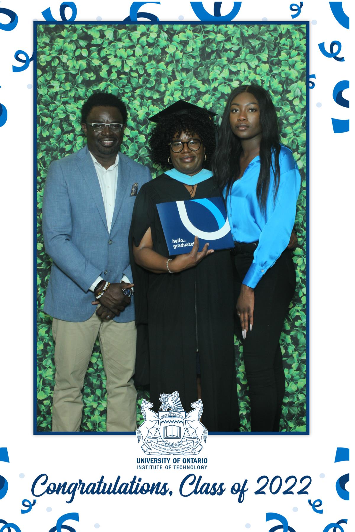 Ontario University Convocation 2022 | View more photos from the event at gallery.myselfiemirror.ca/u/romanmyselfiemirrorca/Ontario-University-Convocation-2022