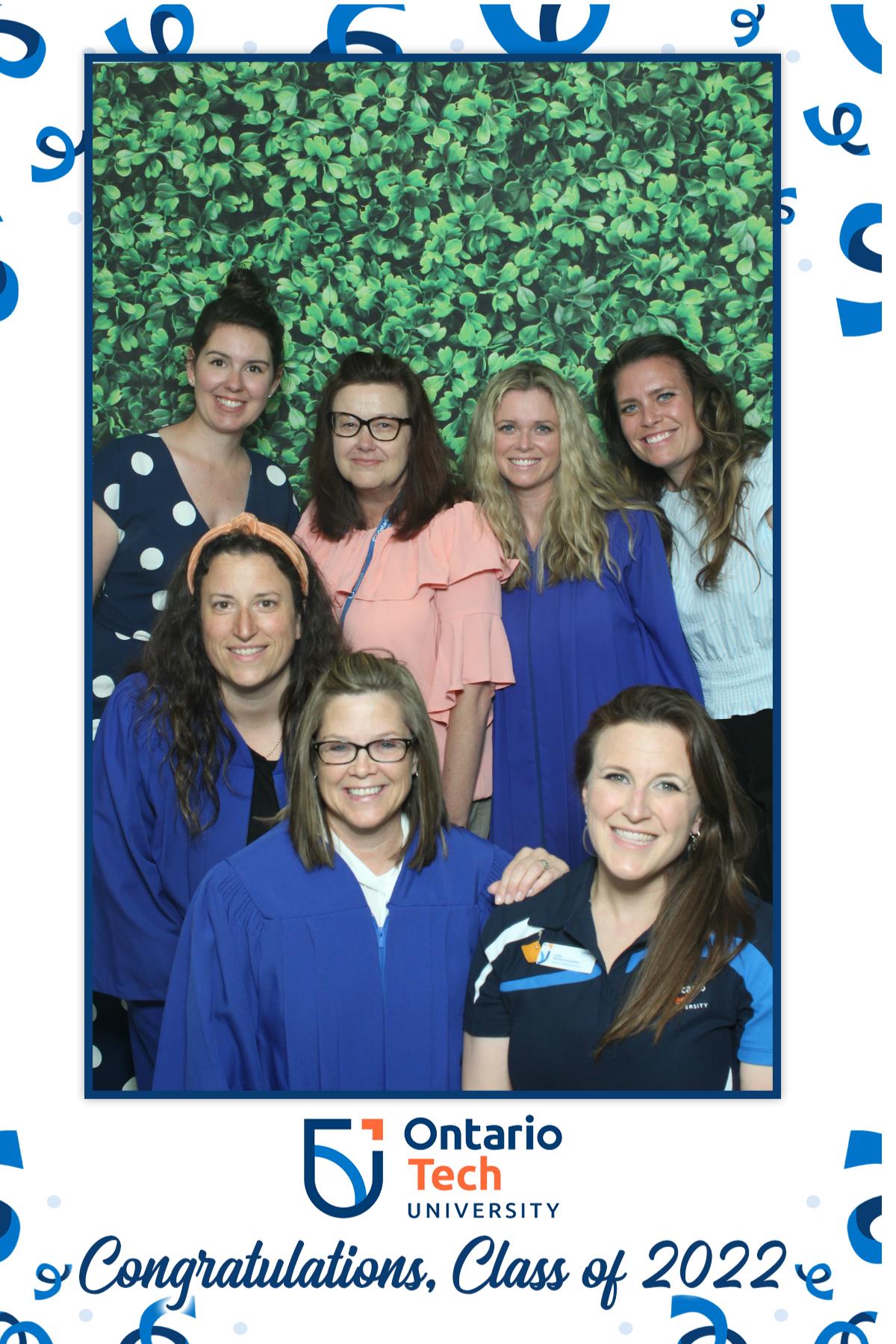 Ontario University Convocation 2022 | View more photos from the event at gallery.myselfiemirror.ca/u/romanmyselfiemirrorca/Ontario-University-Convocation-2022