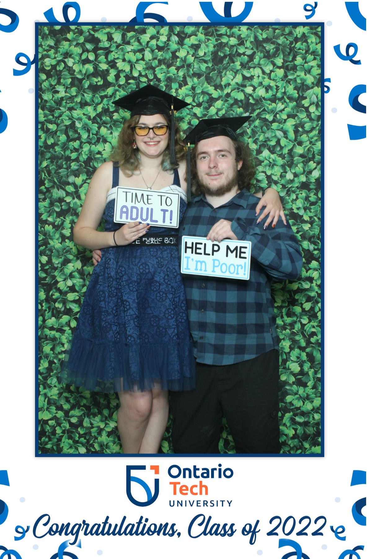 Ontario University Convocation 2022 | View more photos from the event at gallery.myselfiemirror.ca/u/romanmyselfiemirrorca/Ontario-University-Convocation-2022