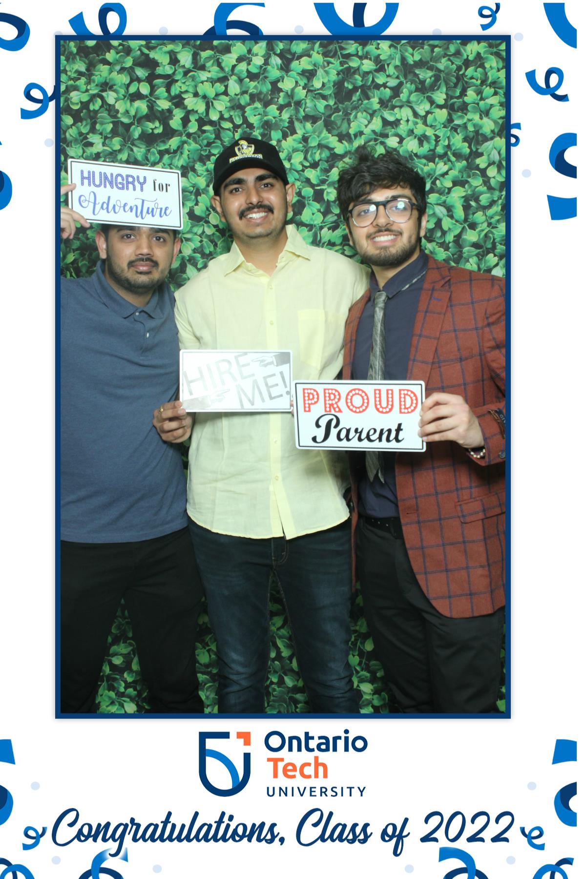 Ontario University Convocation 2022 | View more photos from the event at gallery.myselfiemirror.ca/u/romanmyselfiemirrorca/Ontario-University-Convocation-2022