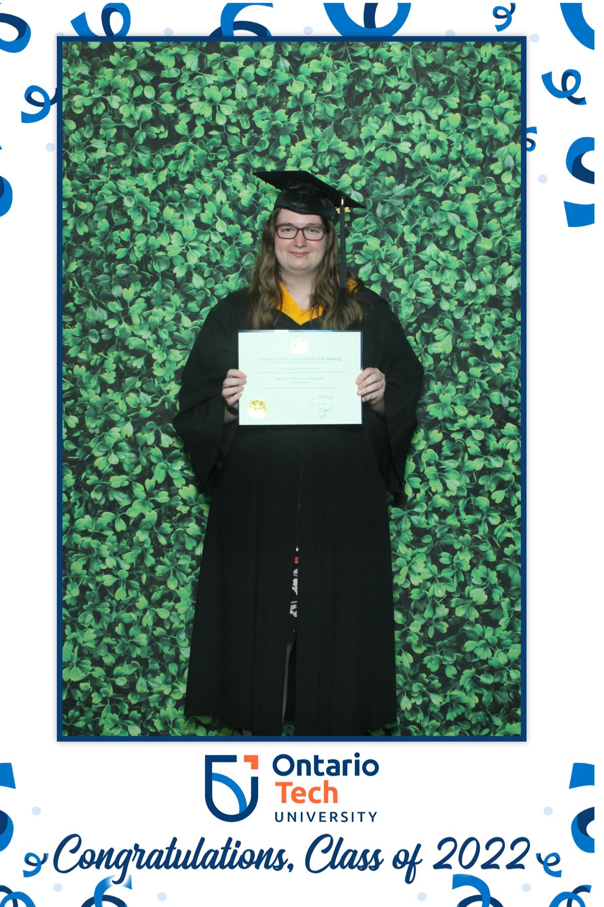 Ontario University Convocation 2022 | View more photos from the event at gallery.myselfiemirror.ca/u/romanmyselfiemirrorca/Ontario-University-Convocation-2022