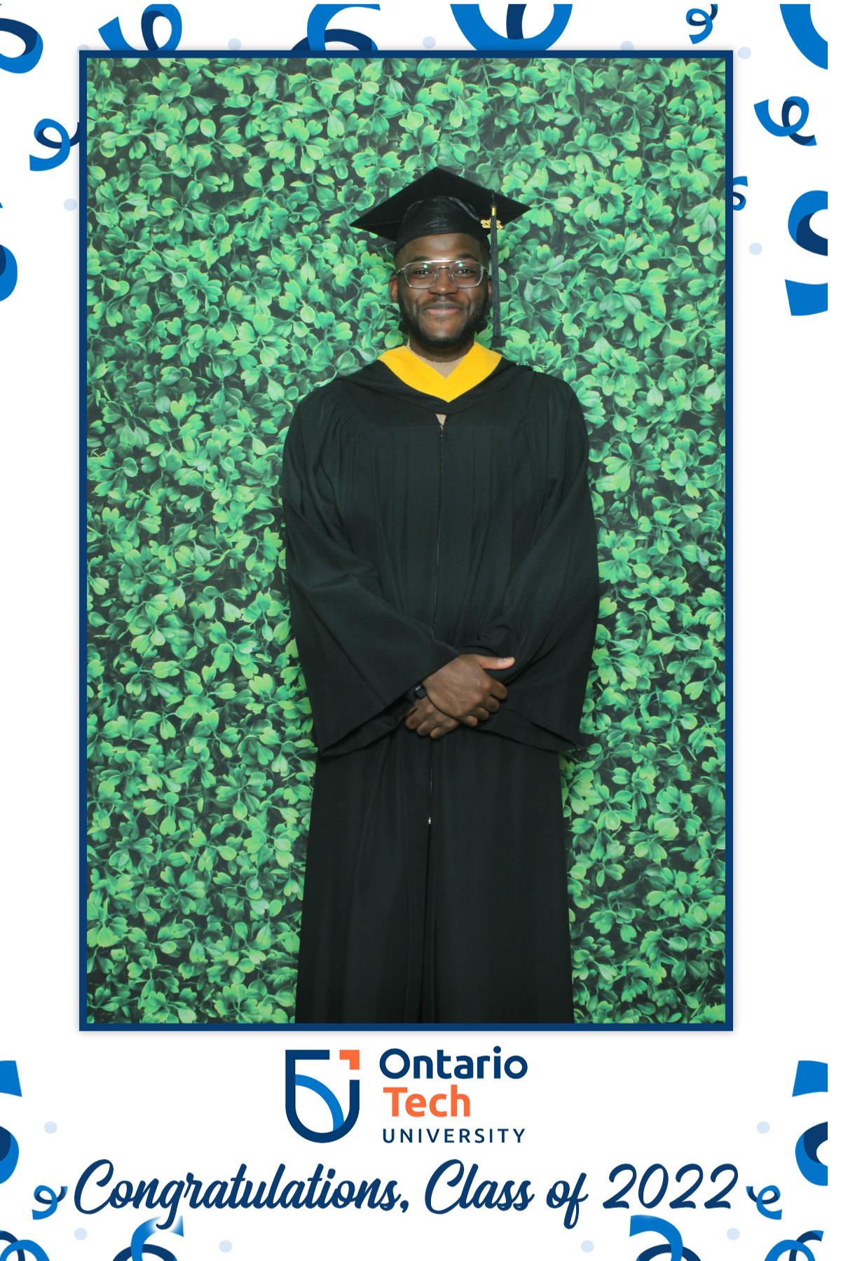 Ontario University Convocation 2022 | View more photos from the event at gallery.myselfiemirror.ca/u/romanmyselfiemirrorca/Ontario-University-Convocation-2022