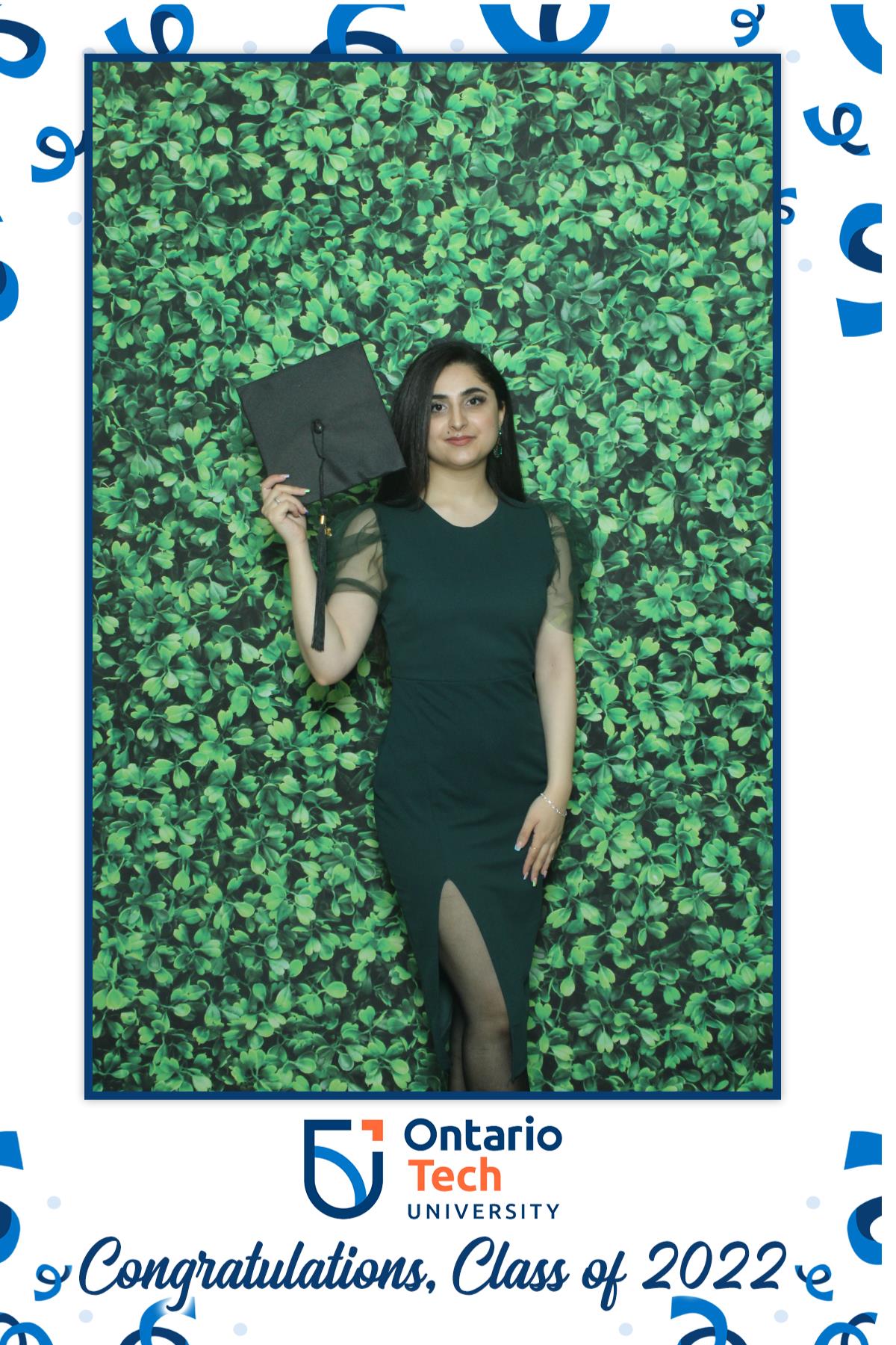 Ontario University Convocation 2022 | View more photos from the event at gallery.myselfiemirror.ca/u/romanmyselfiemirrorca/Ontario-University-Convocation-2022