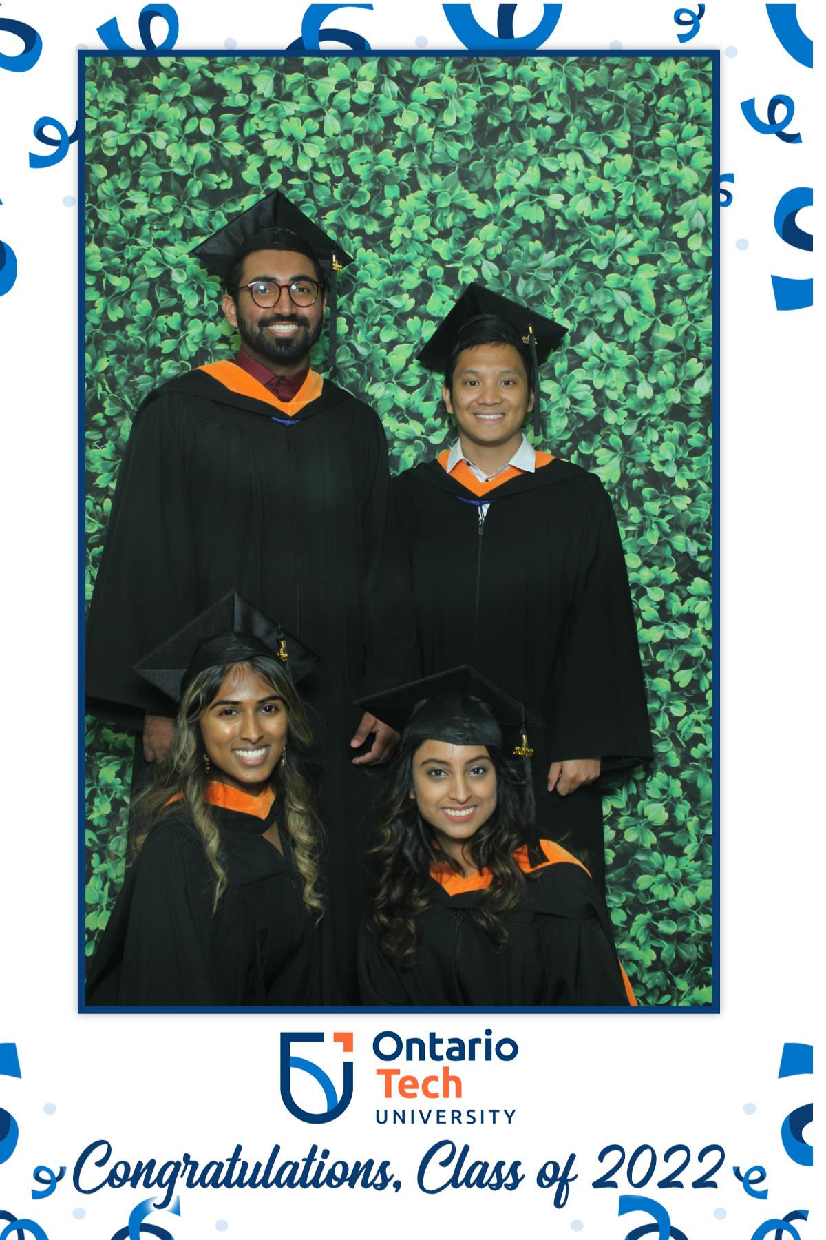 Ontario University Convocation 2022 | View more photos from the event at gallery.myselfiemirror.ca/u/romanmyselfiemirrorca/Ontario-University-Convocation-2022