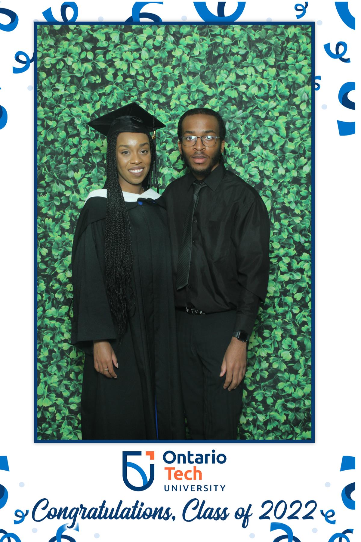 Ontario University Convocation 2022 | View more photos from the event at gallery.myselfiemirror.ca/u/romanmyselfiemirrorca/Ontario-University-Convocation-2022