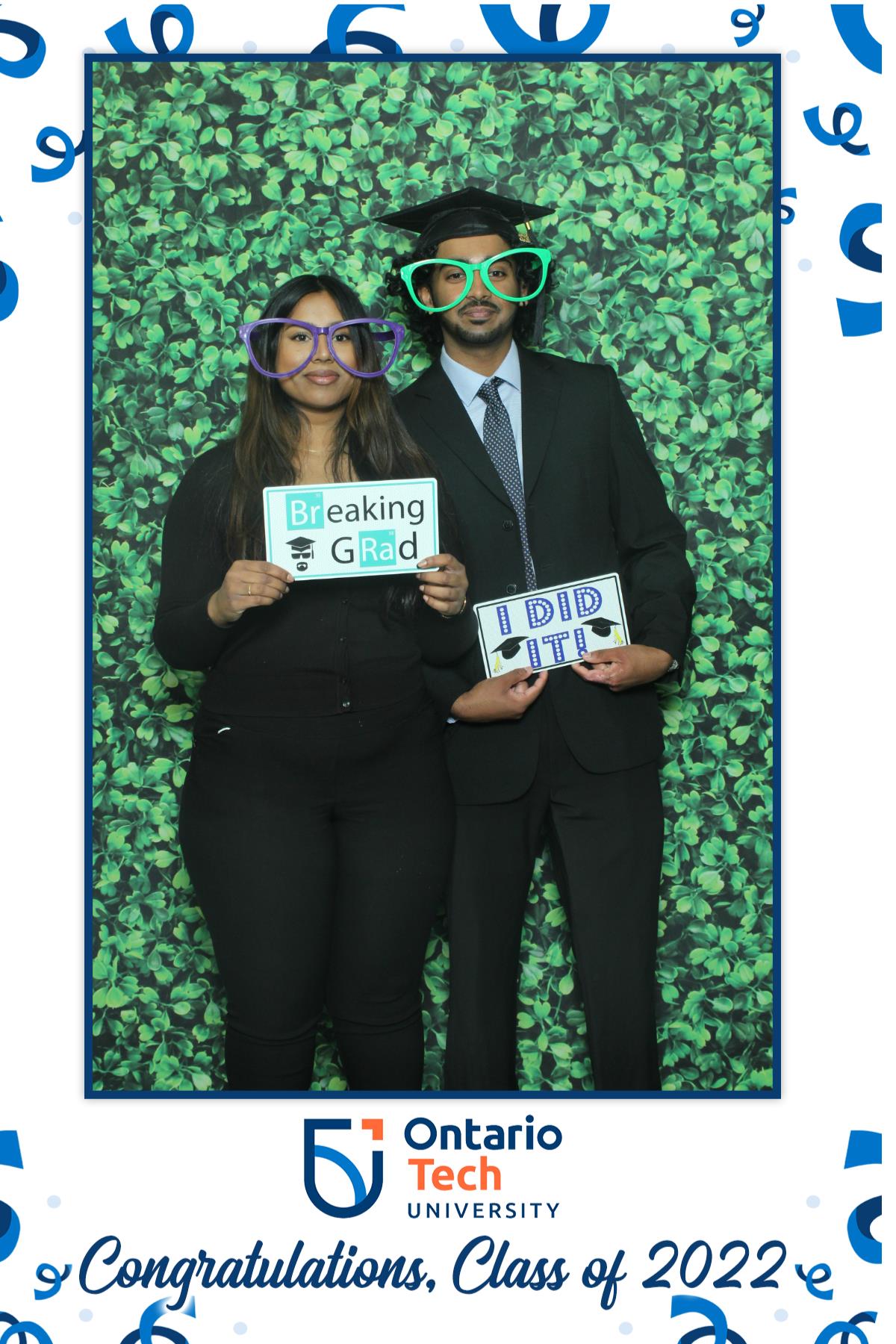 Ontario University Convocation 2022 | View more photos from the event at gallery.myselfiemirror.ca/u/romanmyselfiemirrorca/Ontario-University-Convocation-2022