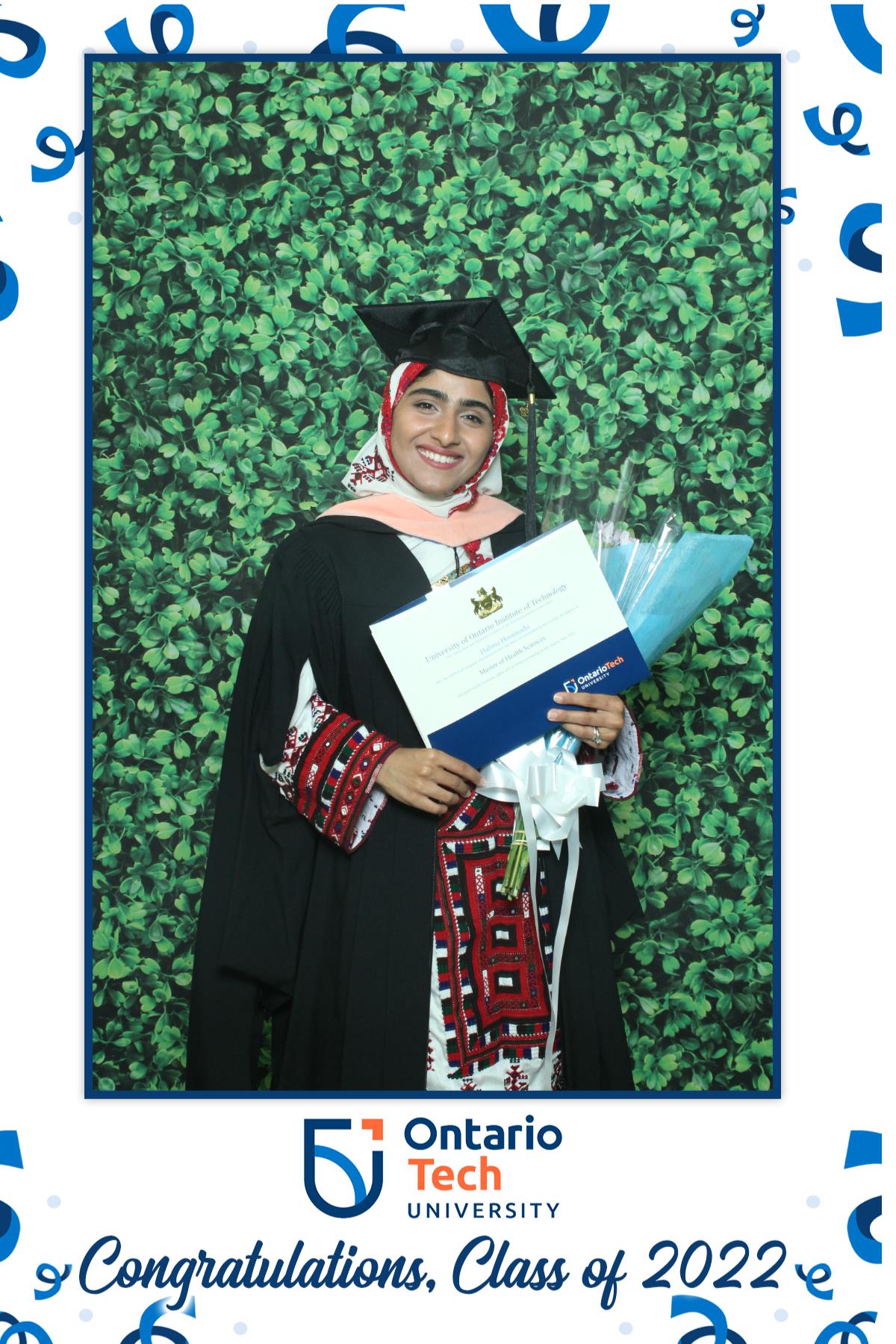 Ontario University Convocation 2022 | View more photos from the event at gallery.myselfiemirror.ca/u/romanmyselfiemirrorca/Ontario-University-Convocation-2022