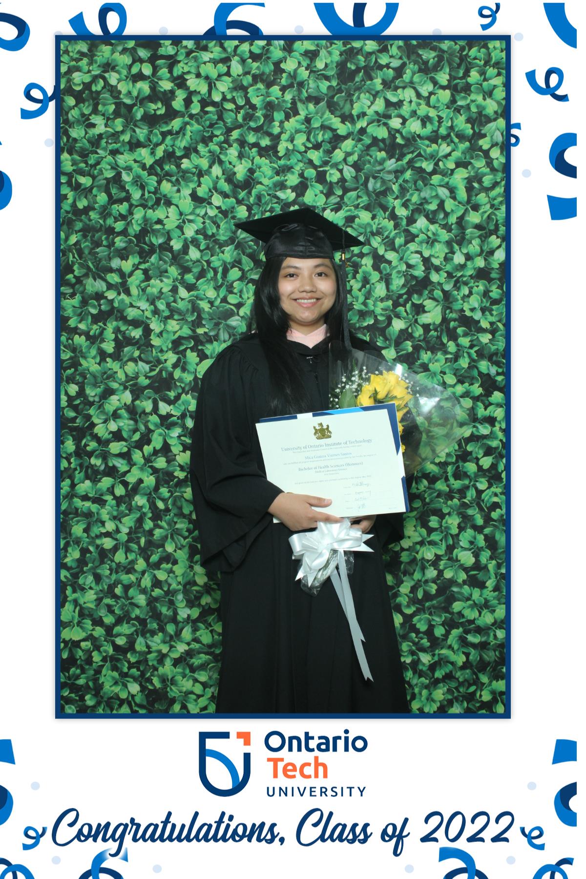 Ontario University Convocation 2022 | View more photos from the event at gallery.myselfiemirror.ca/u/romanmyselfiemirrorca/Ontario-University-Convocation-2022