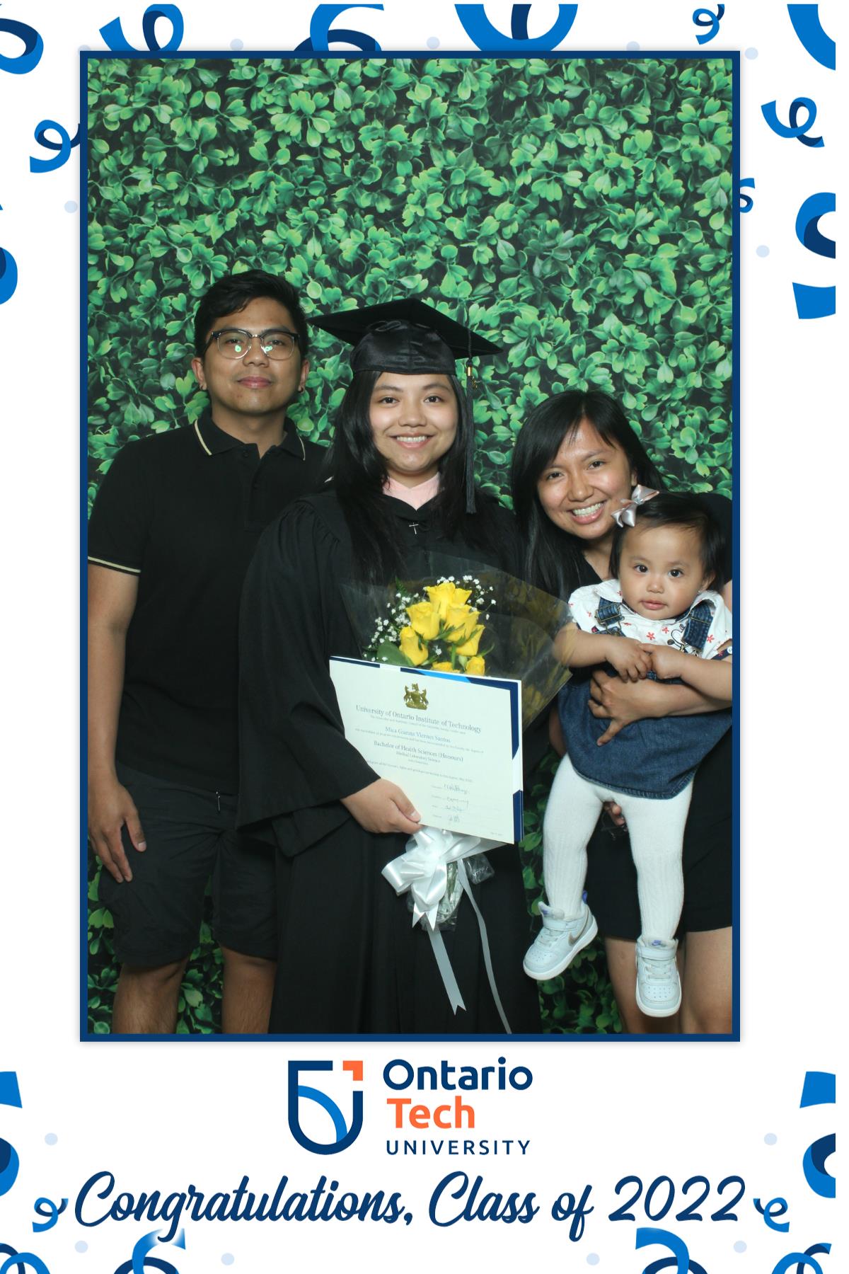 Ontario University Convocation 2022 | View more photos from the event at gallery.myselfiemirror.ca/u/romanmyselfiemirrorca/Ontario-University-Convocation-2022