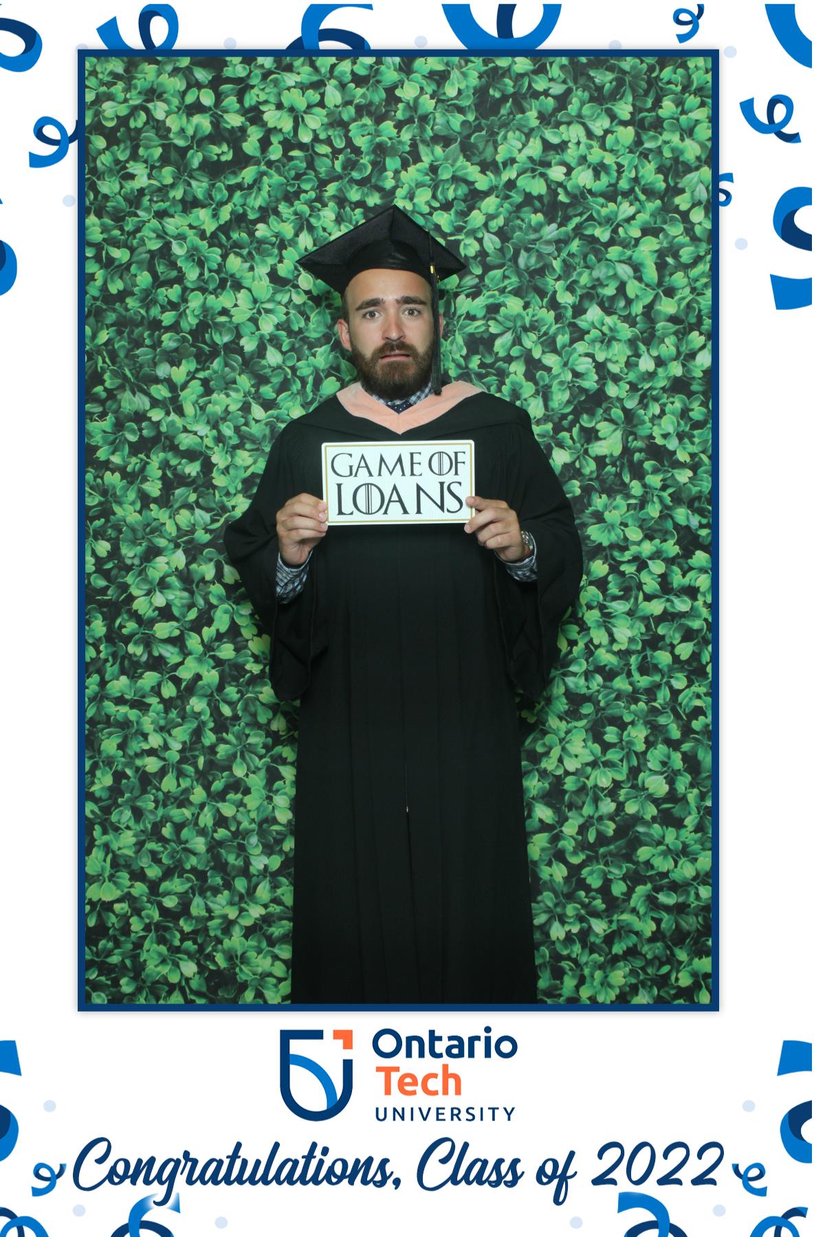 Ontario University Convocation 2022 | View more photos from the event at gallery.myselfiemirror.ca/u/romanmyselfiemirrorca/Ontario-University-Convocation-2022