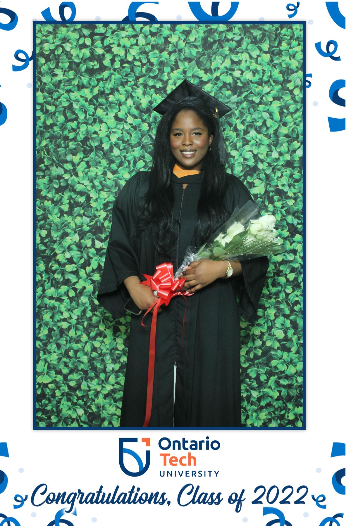 Ontario University Convocation 2022 | View more photos from the event at gallery.myselfiemirror.ca/u/romanmyselfiemirrorca/Ontario-University-Convocation-2022