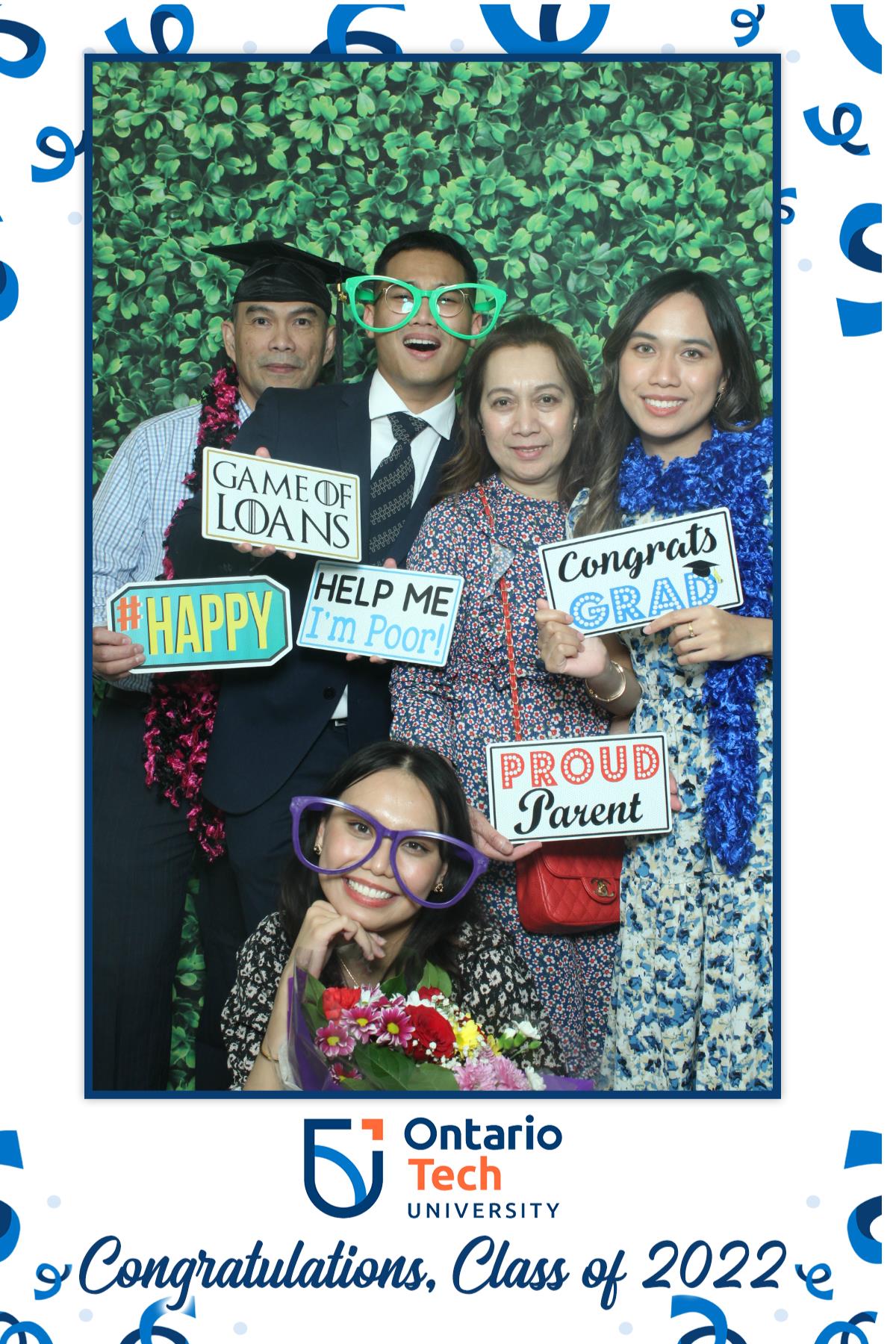 Ontario University Convocation 2022 | View more photos from the event at gallery.myselfiemirror.ca/u/romanmyselfiemirrorca/Ontario-University-Convocation-2022