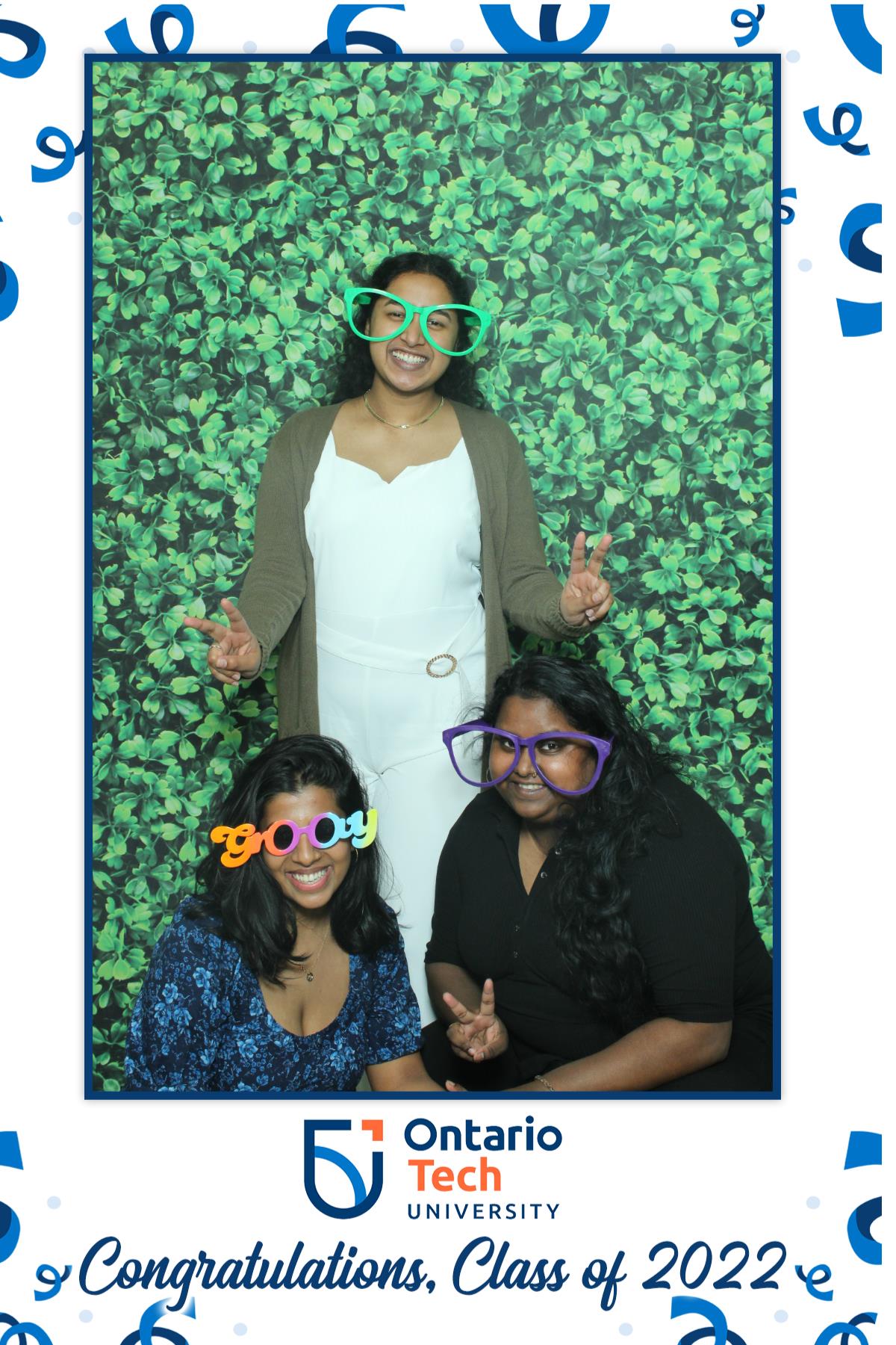 Ontario University Convocation 2022 | View more photos from the event at gallery.myselfiemirror.ca/u/romanmyselfiemirrorca/Ontario-University-Convocation-2022