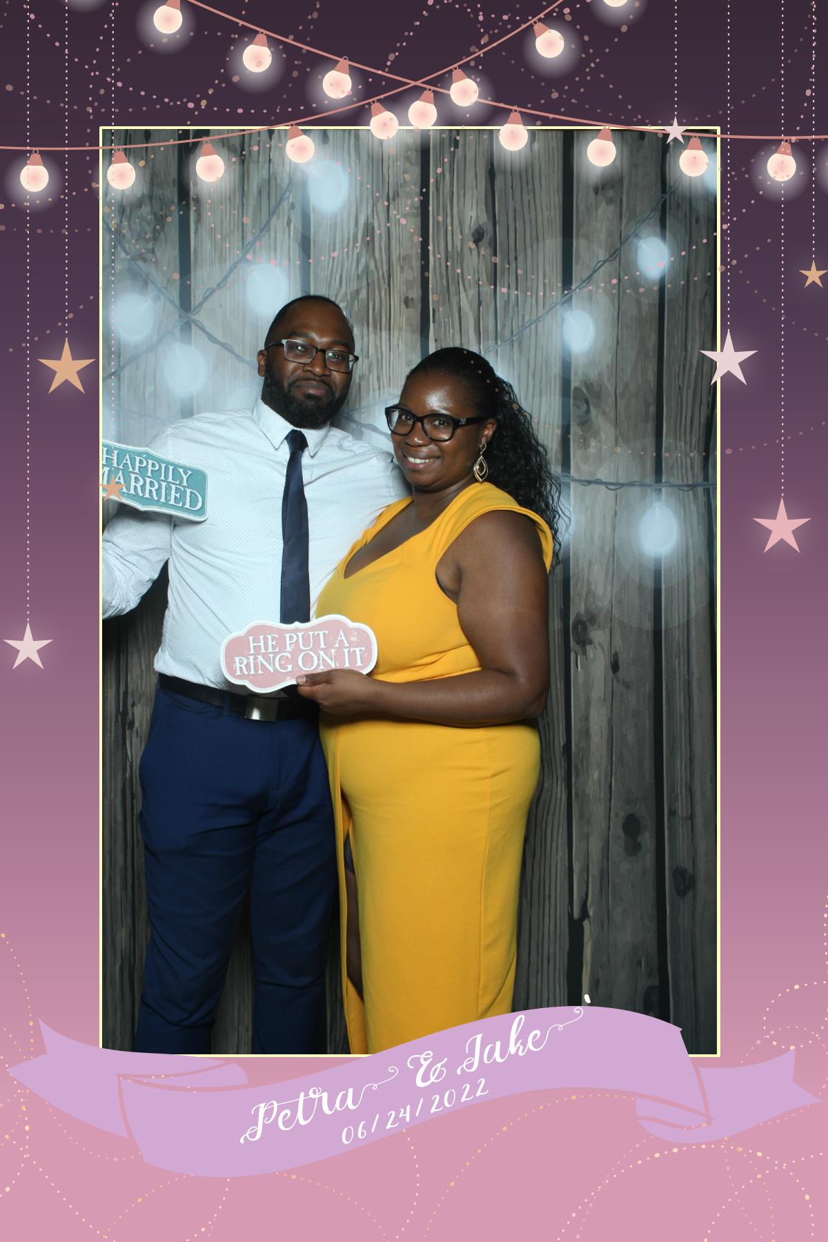 Petra & Jake | View more photos from the event at gallery.myselfiemirror.ca/u/romanmyselfiemirrorca/Petra-Jake