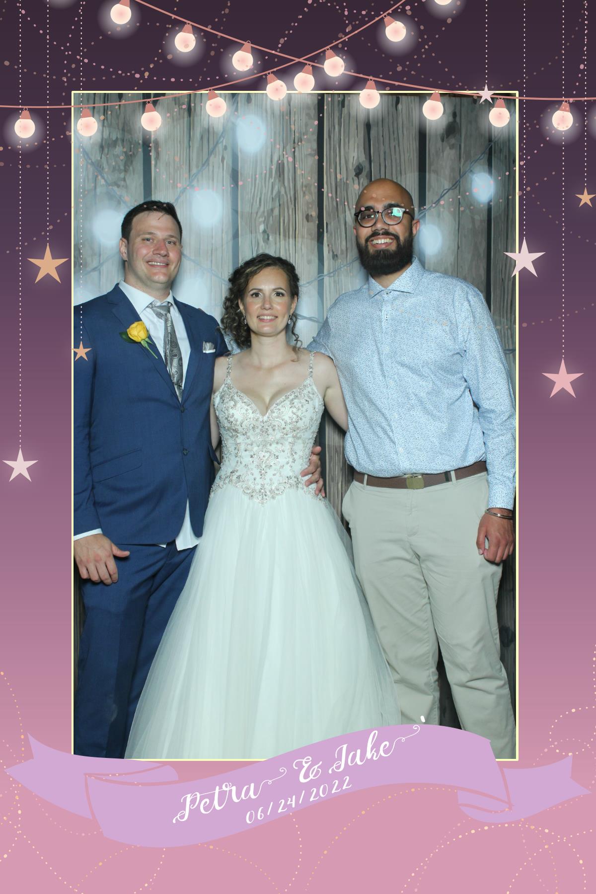 Petra & Jake | View more photos from the event at gallery.myselfiemirror.ca/u/romanmyselfiemirrorca/Petra-Jake