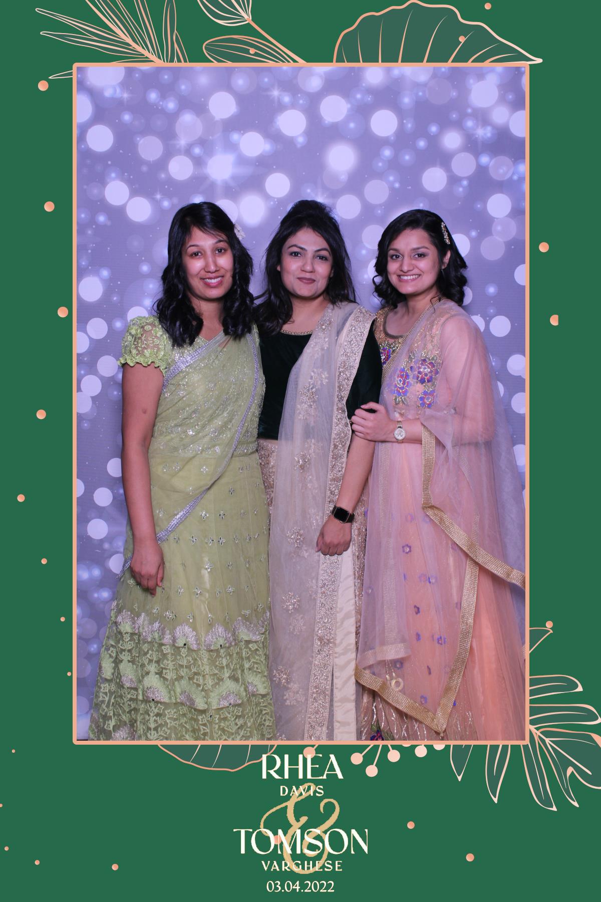 Rhea & Tomson | View more photos from the event at gallery.myselfiemirror.ca/u/romanmyselfiemirrorca/Rhea-Tomson