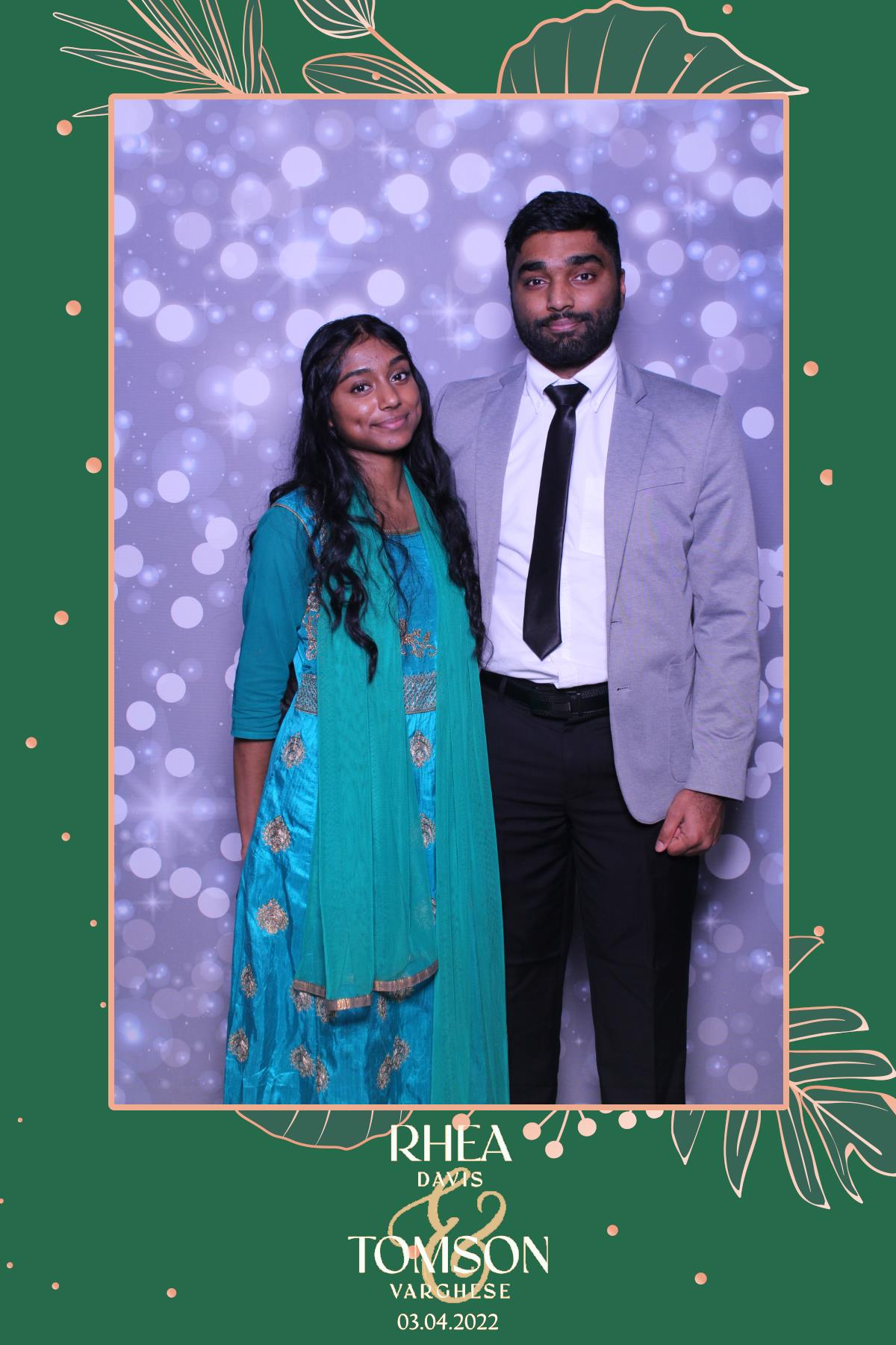 Rhea & Tomson | View more photos from the event at gallery.myselfiemirror.ca/u/romanmyselfiemirrorca/Rhea-Tomson