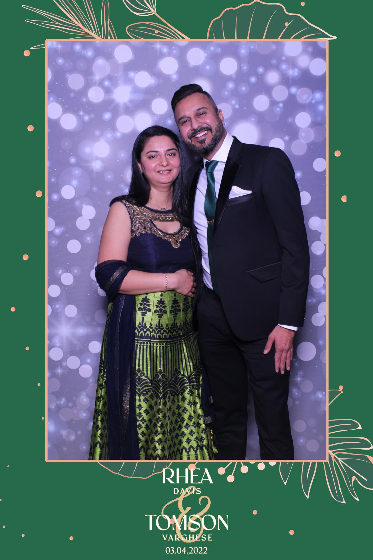 Rhea & Tomson | View more photos from the event at gallery.myselfiemirror.ca/u/romanmyselfiemirrorca/Rhea-Tomson