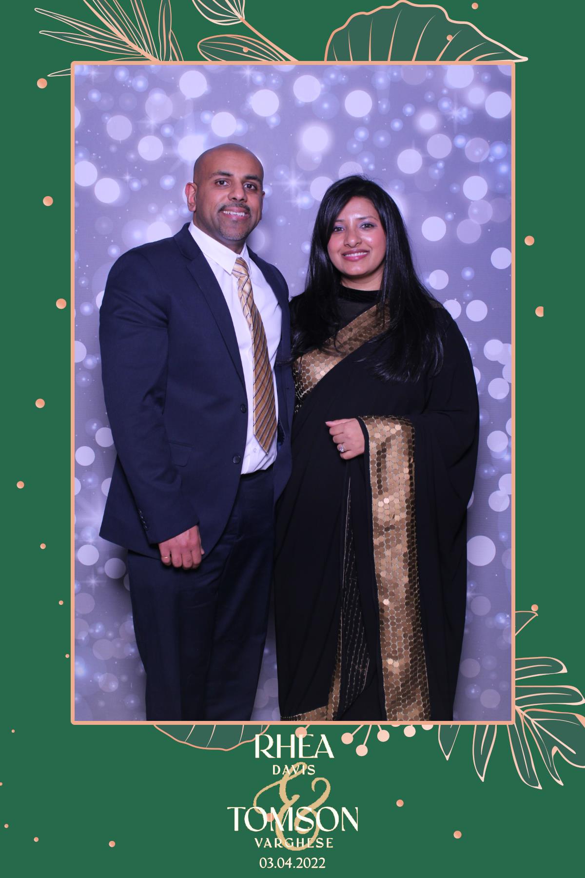 Rhea & Tomson | View more photos from the event at gallery.myselfiemirror.ca/u/romanmyselfiemirrorca/Rhea-Tomson