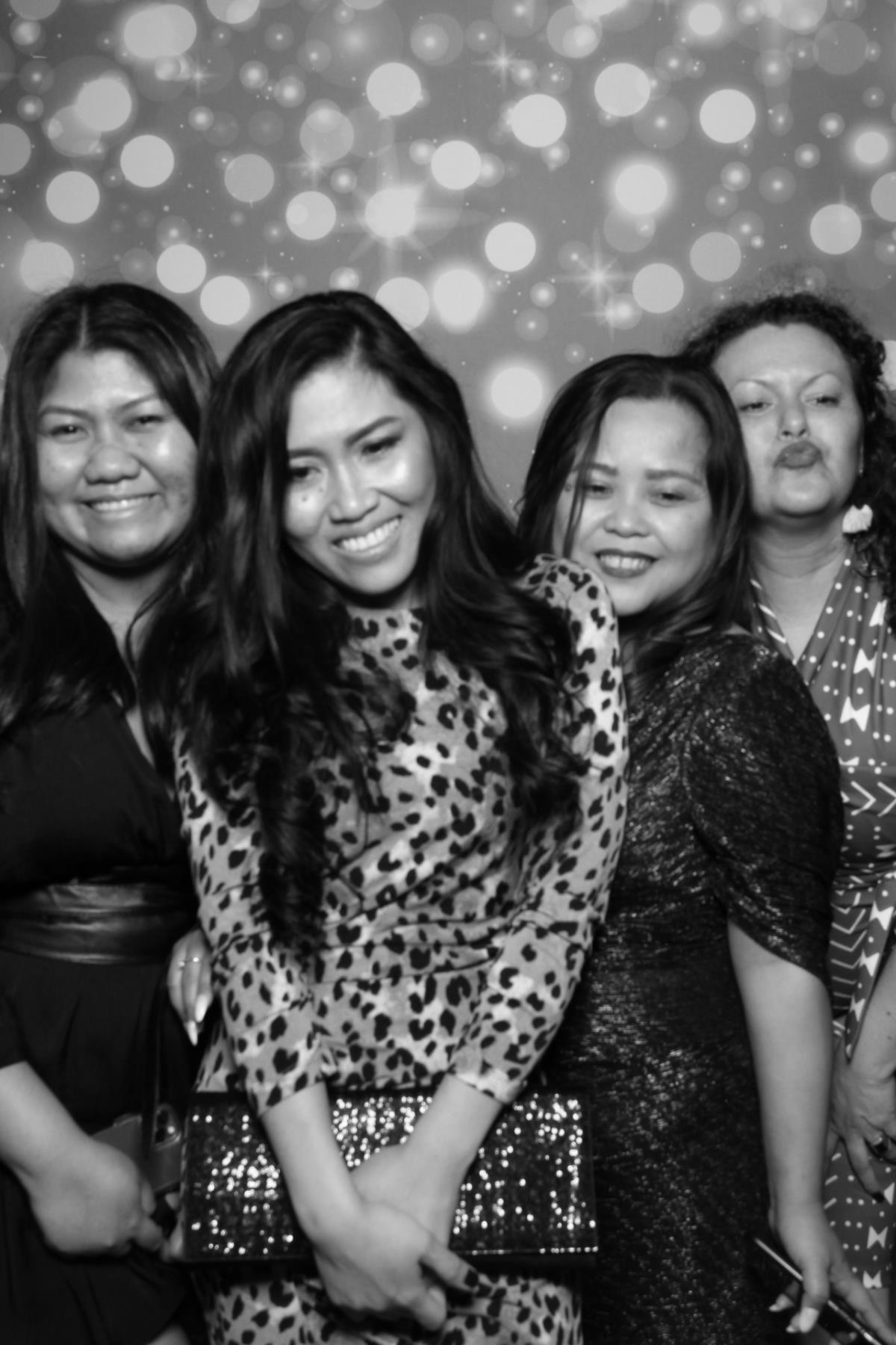 Rosedale Golf Club Staff Party | View more photos from the event at gallery.myselfiemirror.ca/u/romanmyselfiemirrorca/Rosedale-Golf-Club-Staff-Party