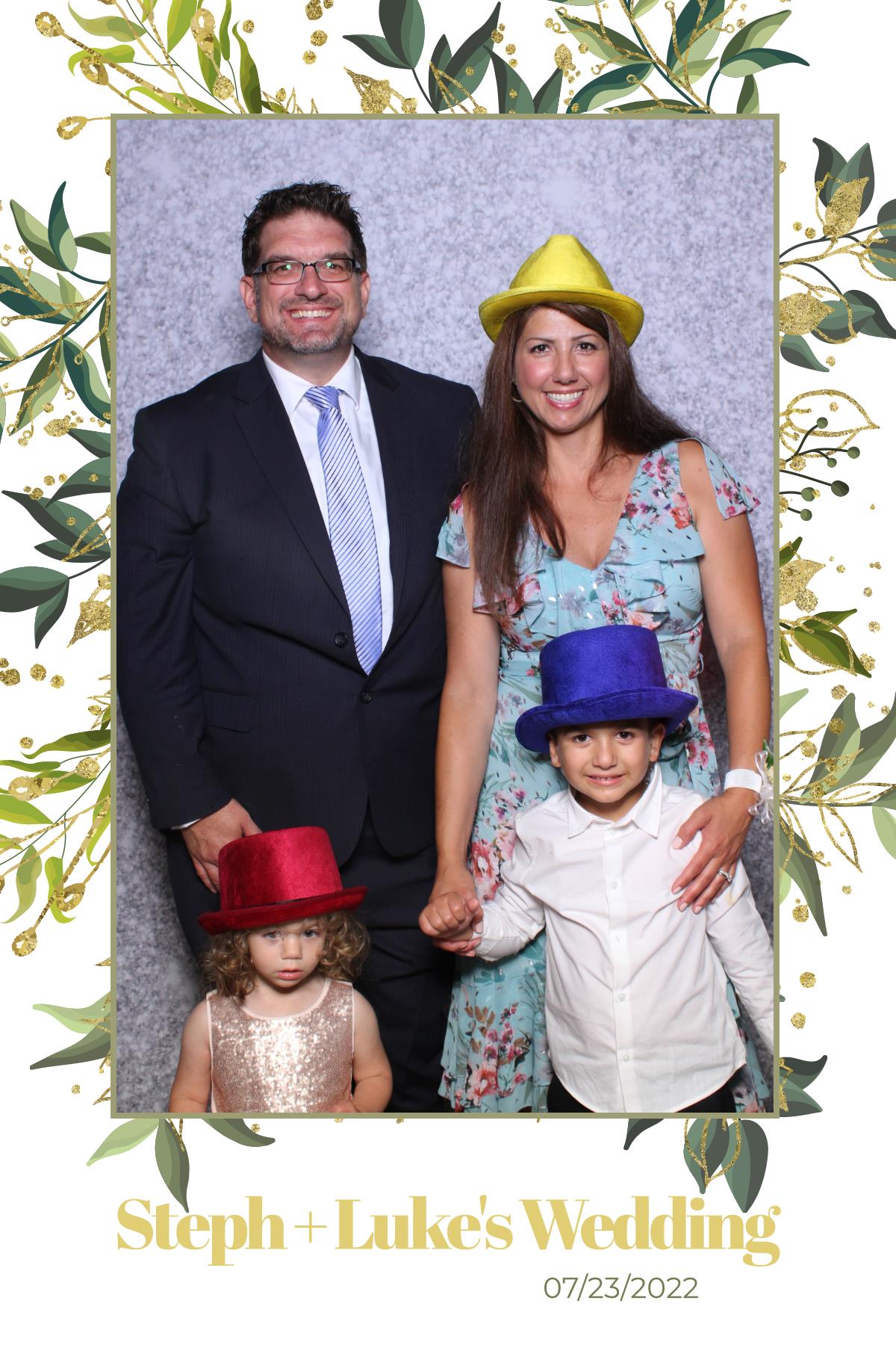 Steph & Luke | View more photos from the event at gallery.myselfiemirror.ca/u/romanmyselfiemirrorca/Steph-Luke