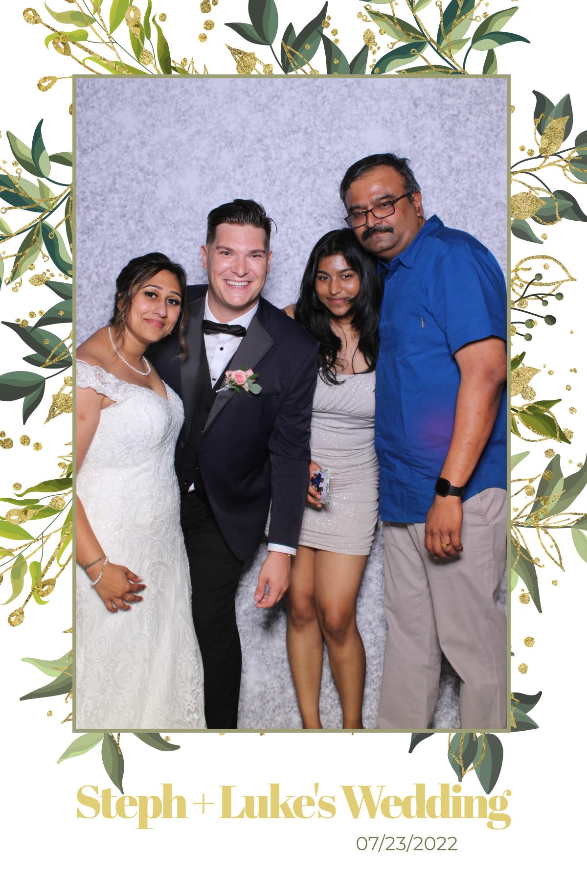 Steph & Luke | View more photos from the event at gallery.myselfiemirror.ca/u/romanmyselfiemirrorca/Steph-Luke