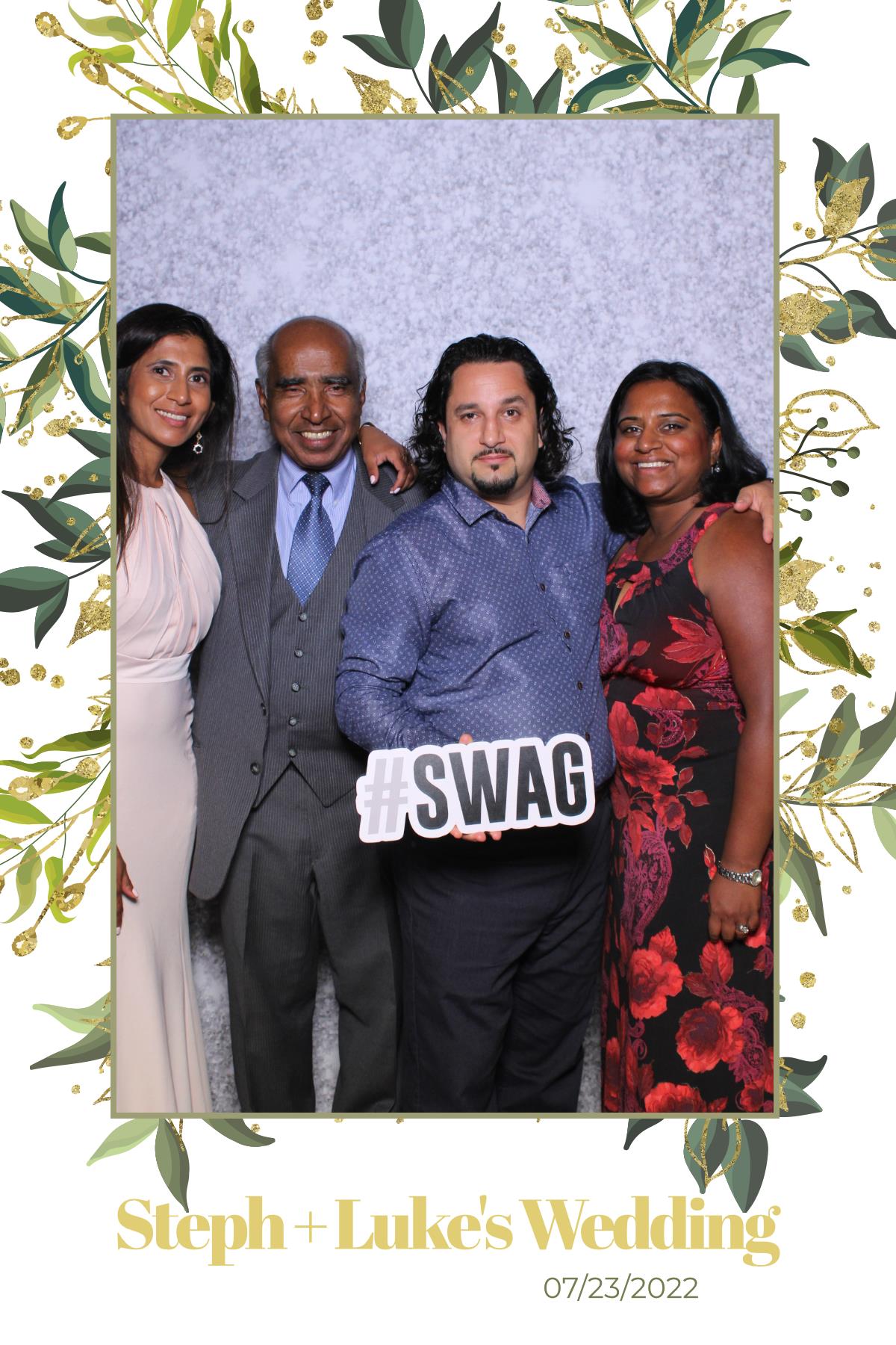 Steph & Luke | View more photos from the event at gallery.myselfiemirror.ca/u/romanmyselfiemirrorca/Steph-Luke