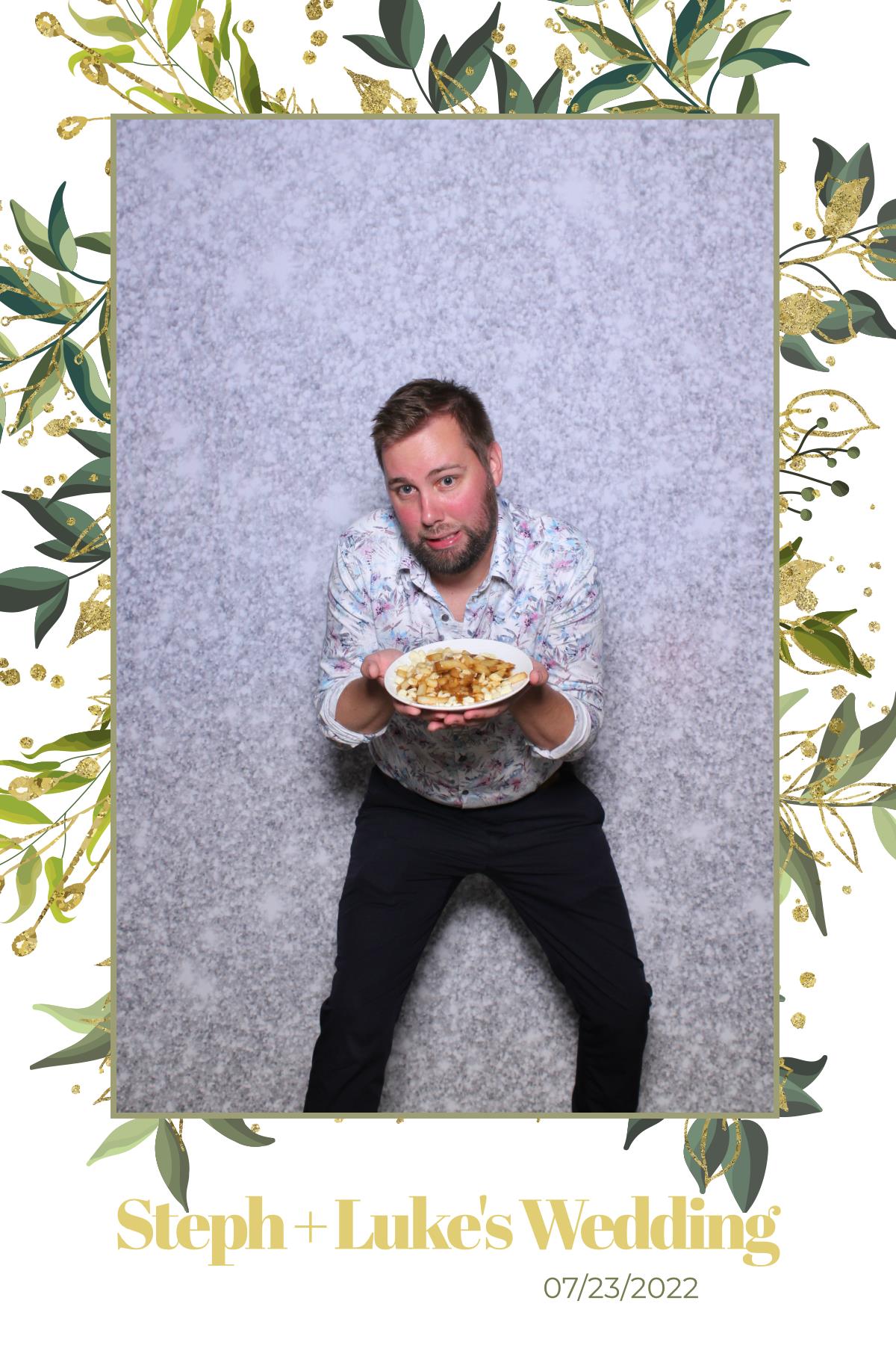 Steph & Luke | View more photos from the event at gallery.myselfiemirror.ca/u/romanmyselfiemirrorca/Steph-Luke