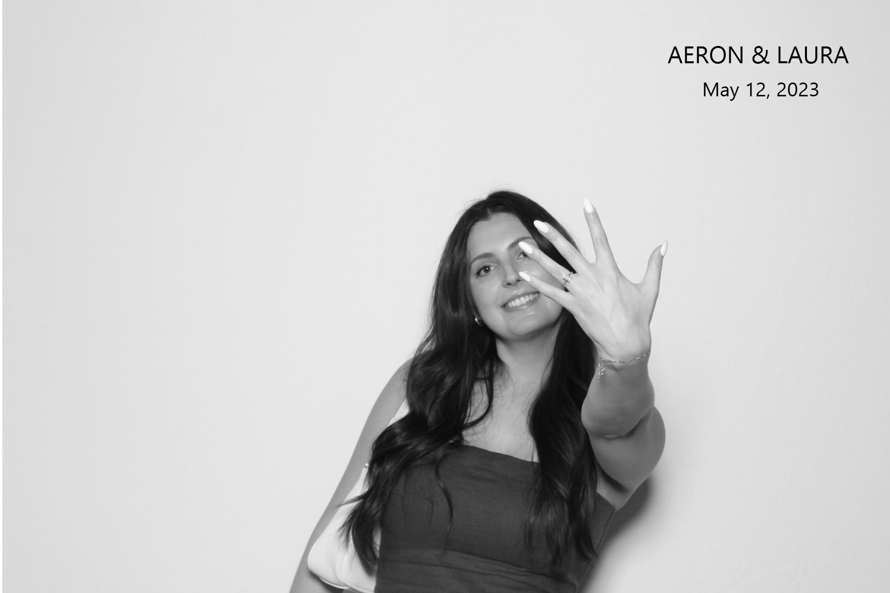 Aeron & Laura | View more photos from the event at gallery.myselfiemirror.ca/u/romanmyselfiemirrorca/Aeron-Laura